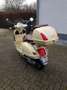 Piaggio GTS 125 Vespa Beige - thumbnail 2
