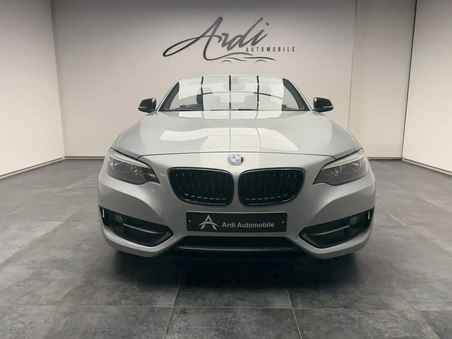 BMW 218 Cabriolet 218 d SPORT *GARANTIE*1ER PROP*HARMAN* Gris - 2