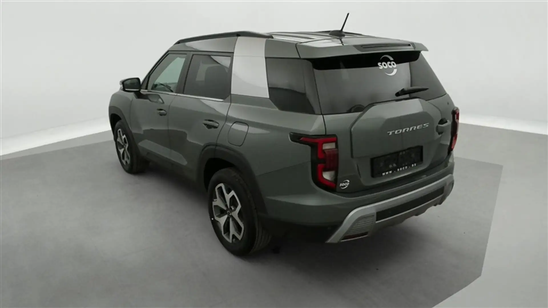 SsangYong Torres 1.5 T-GDi 163cv Dream CARPLAY / FULL LED / CUIR / CAMERA Groen - 2