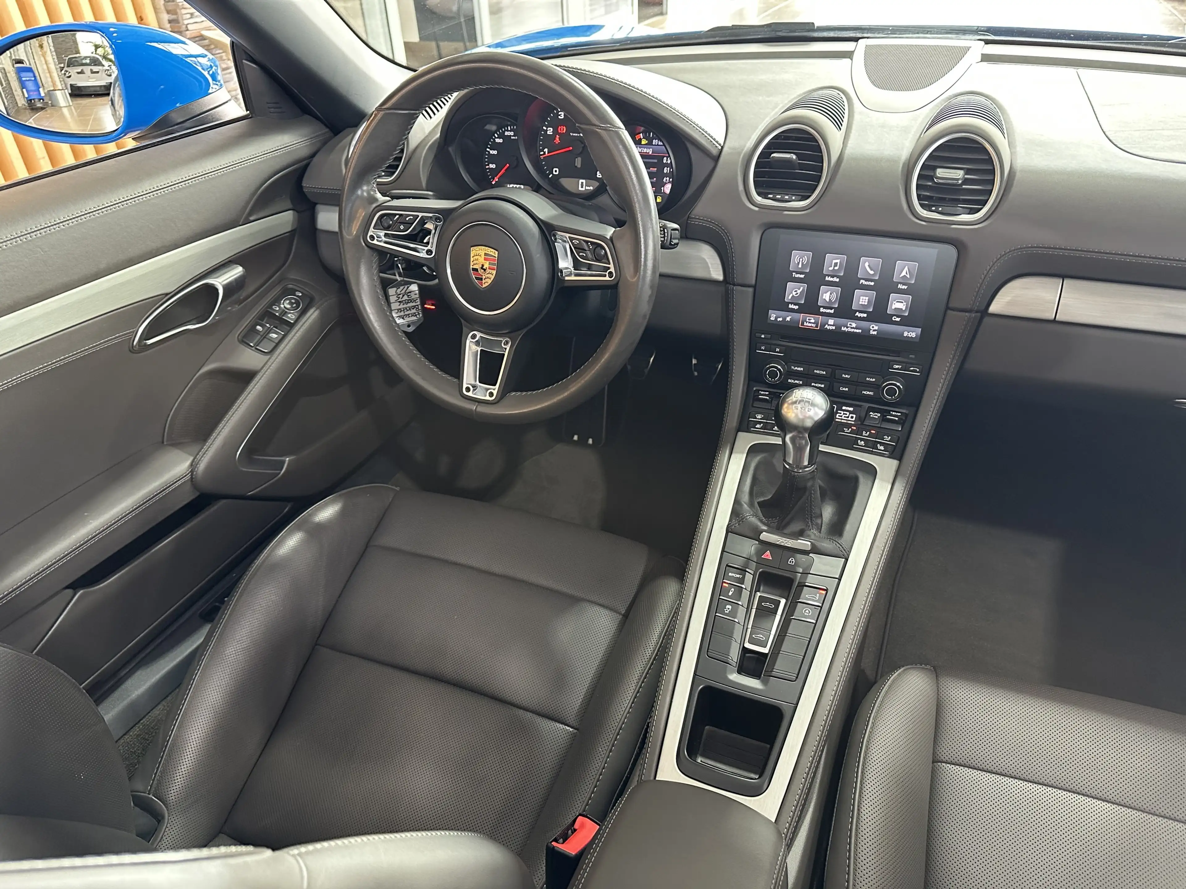 Porsche Boxster 718 Leder BOSE R.Cam Navi Sitzbelüftung — photo 13