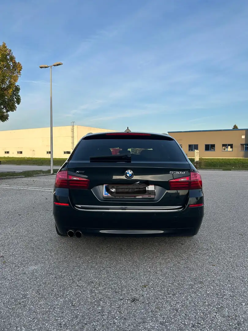 BMW 530 530d Touring Aut. Luxury Line - 1