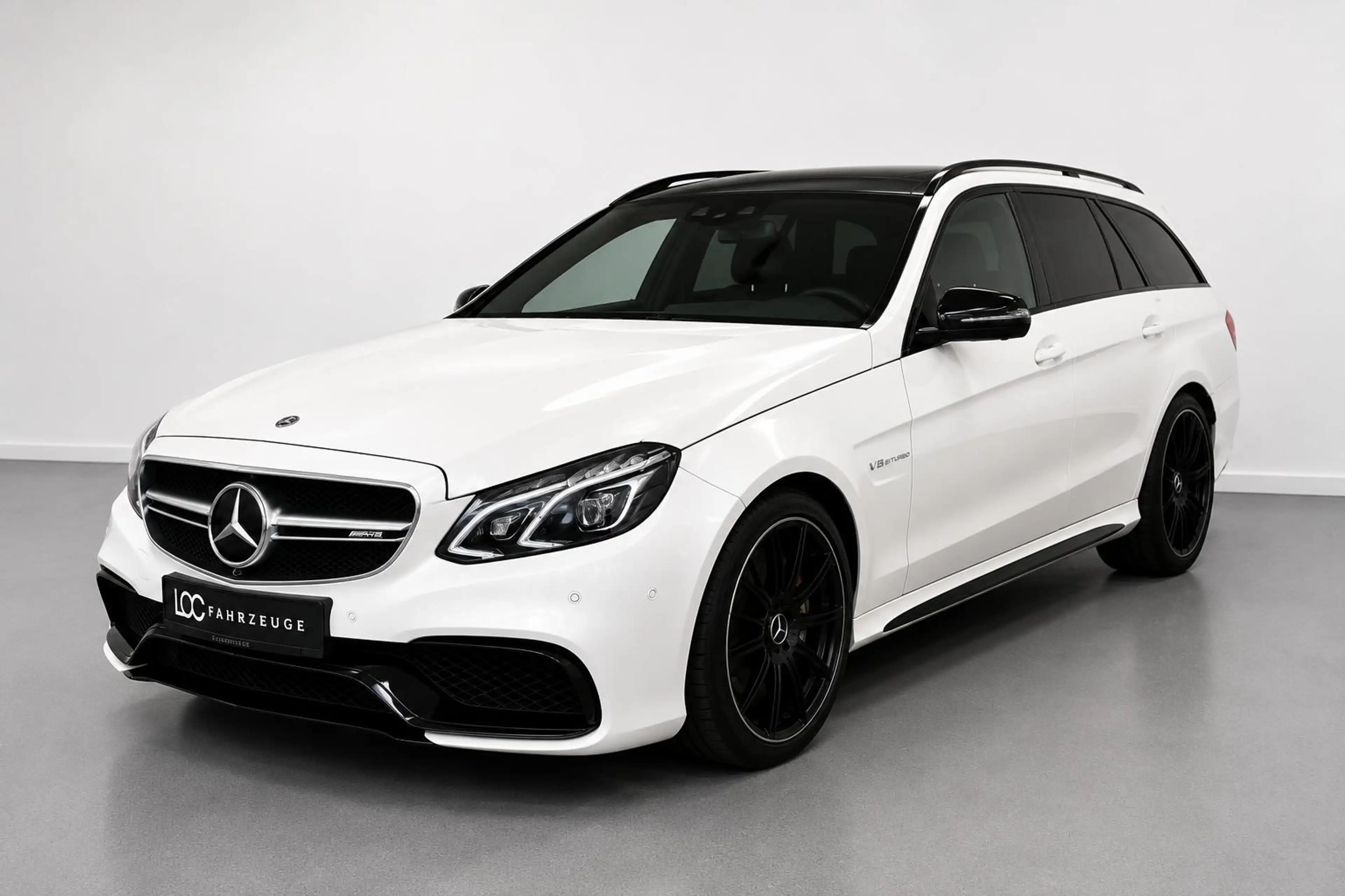Mercedes-Benz E 63 AMG E 63 AMG T 4Matic AMG *Night+Driver+Pano* — photo 3