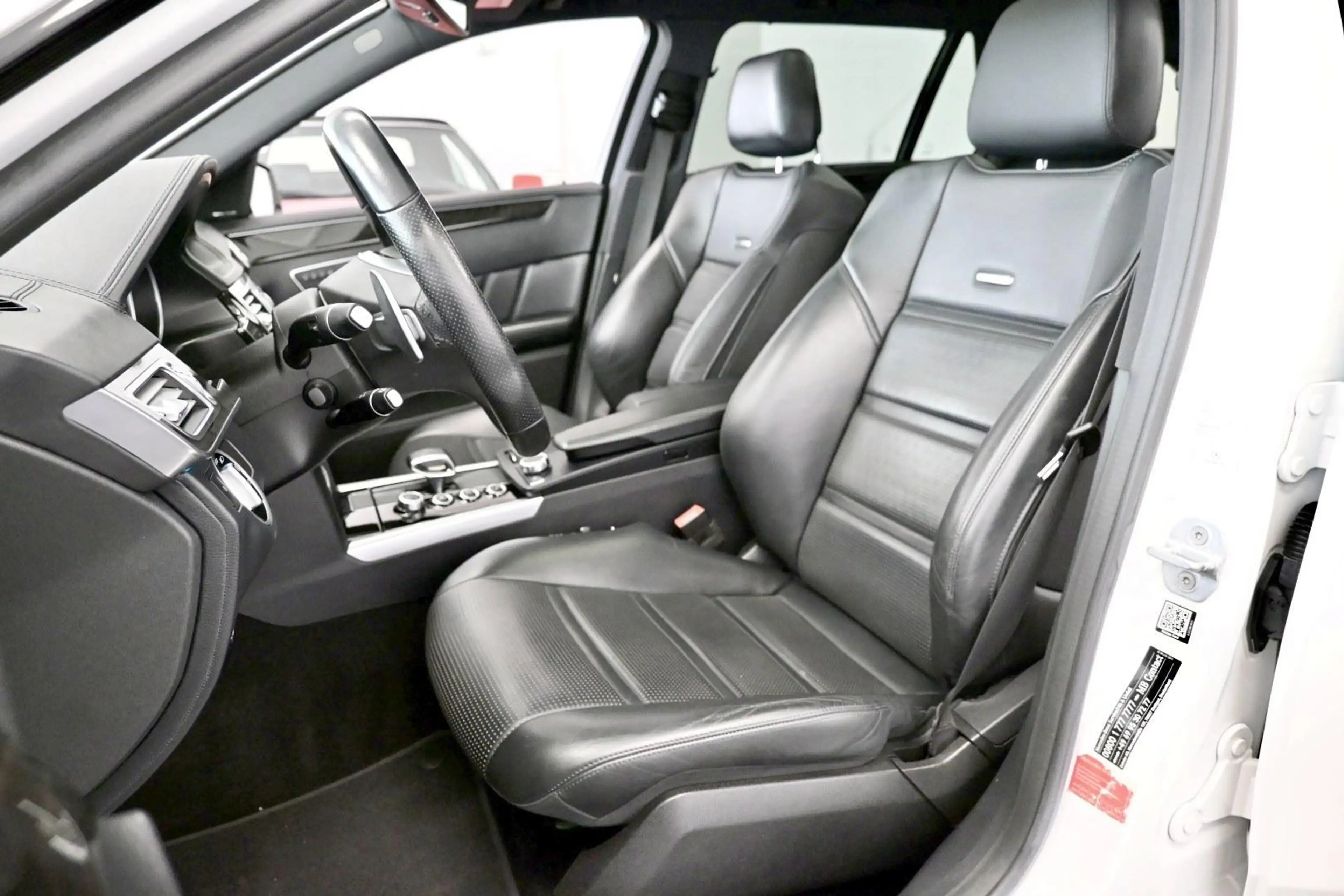 Mercedes-Benz E 63 AMG E 63 AMG T 4Matic AMG *Night+Driver+Pano* — photo 8