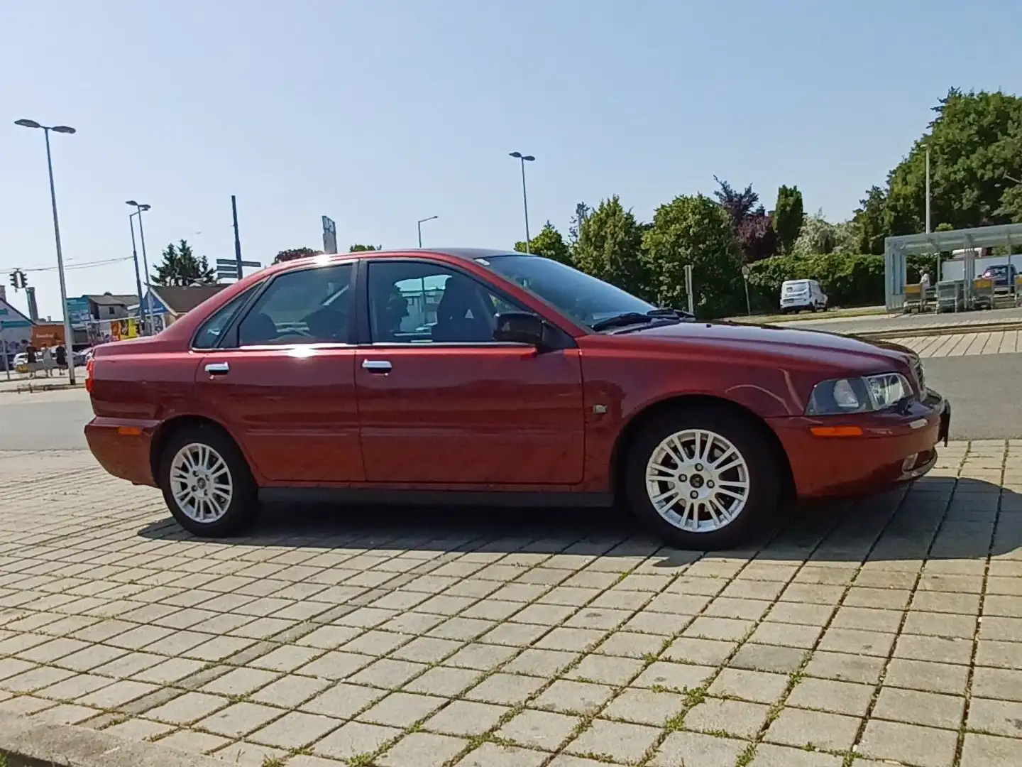 Volvo S40 S40 1,9 D Classic Limited Edition Rot - 1