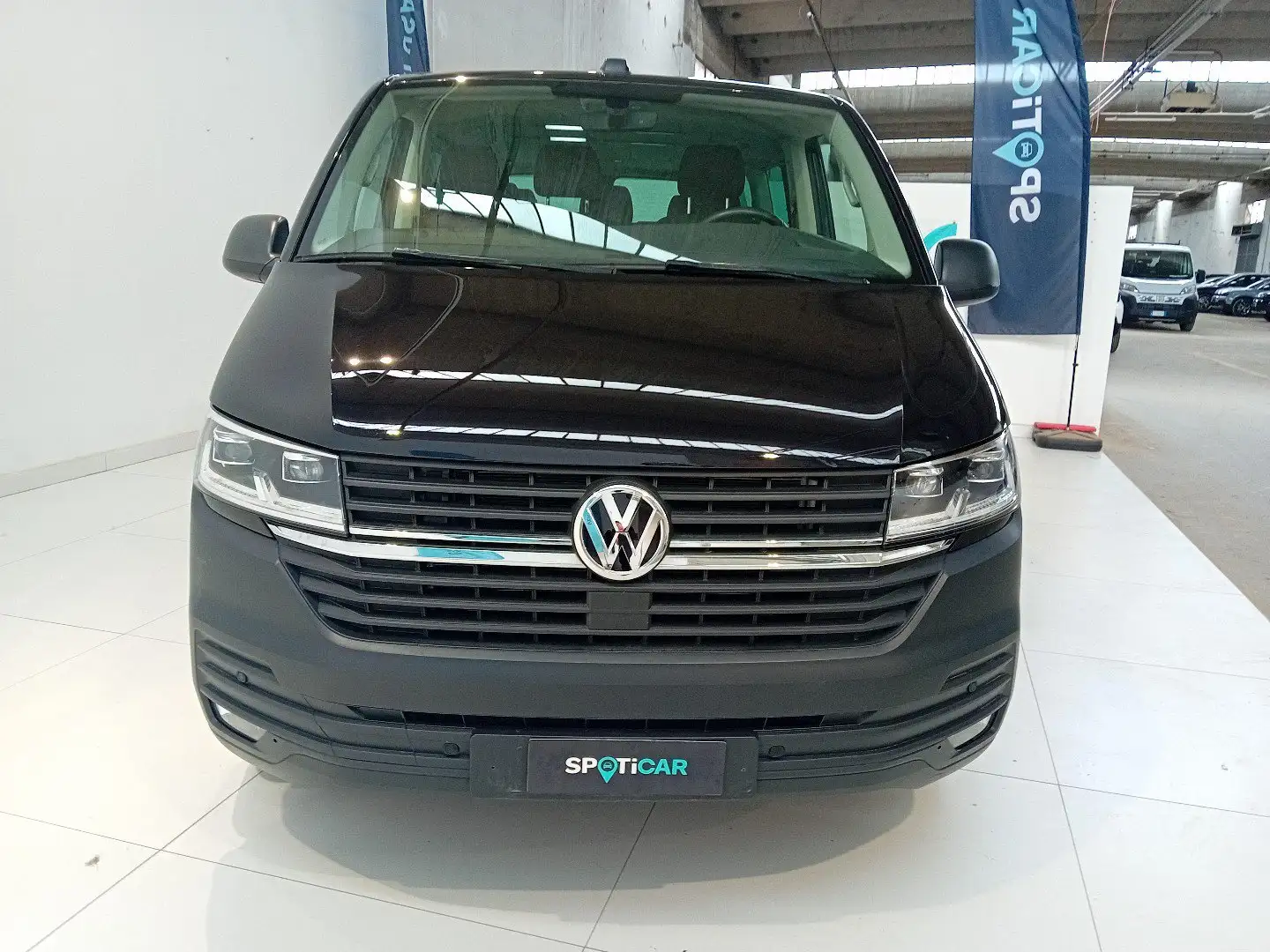 Volkswagen T6 Caravelle 2.0 TDI 150CV DSG Comfortline 9 Posti Nero - 2