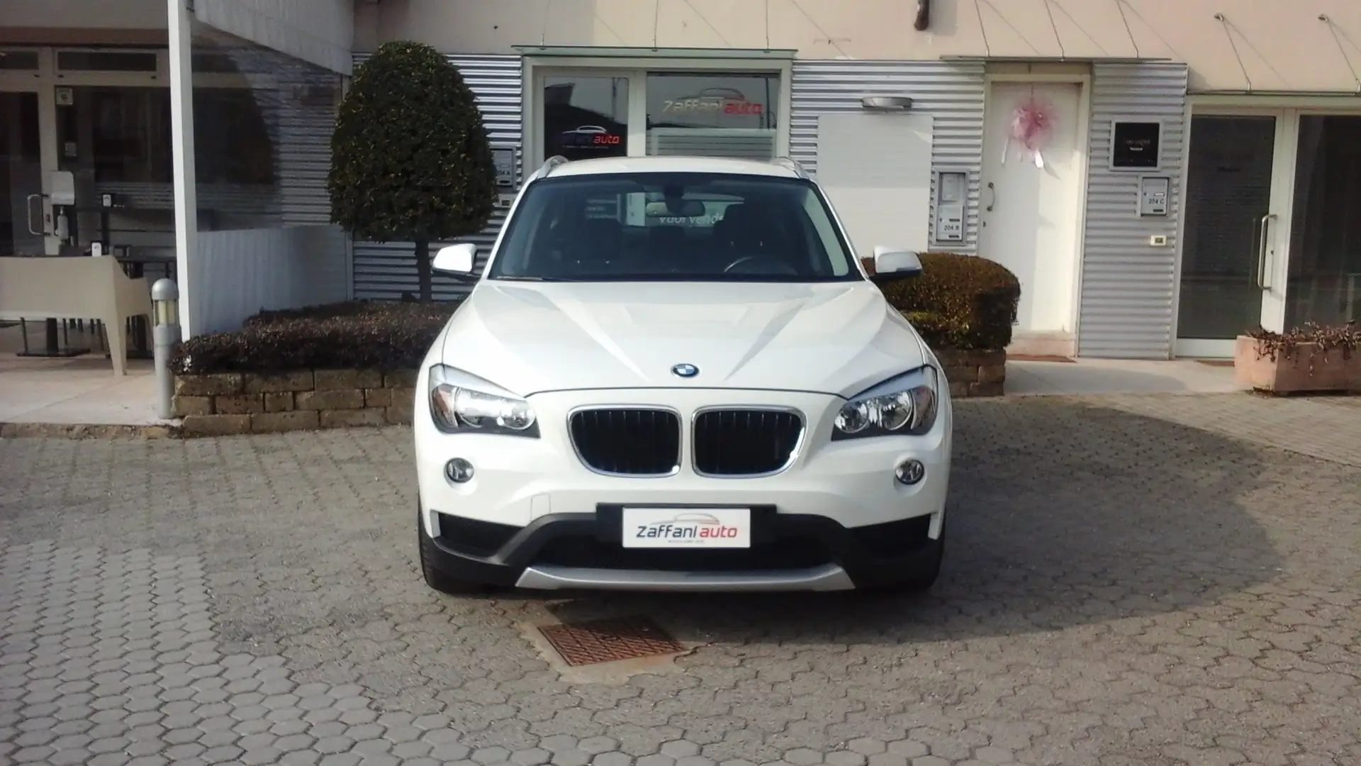 BMW X1 sdrive16d xLine-2 Prop.-km. Certificati Blanc - 2