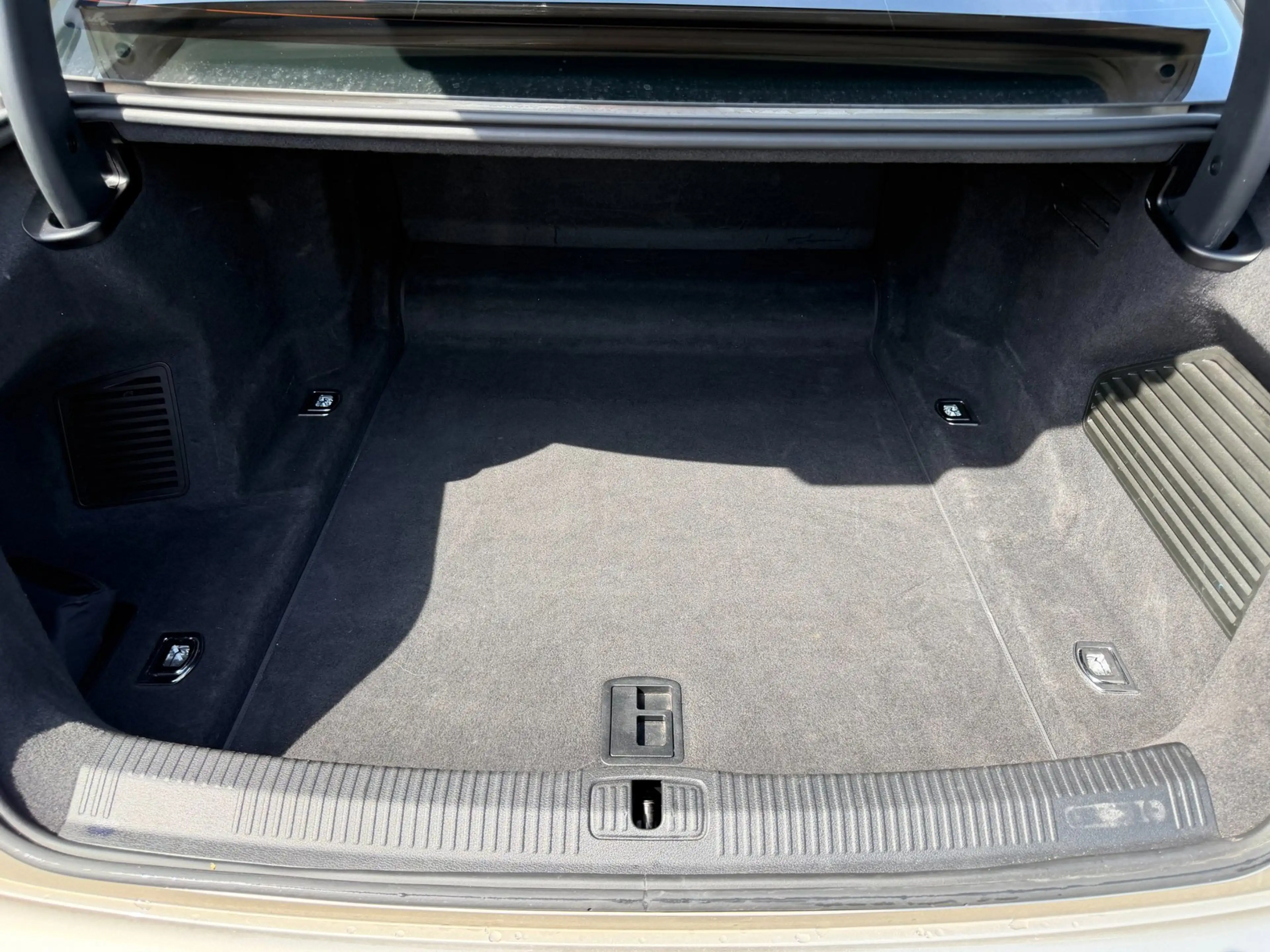 Audi A8 55 TFSI quattro Pro Line Plus — photo 30
