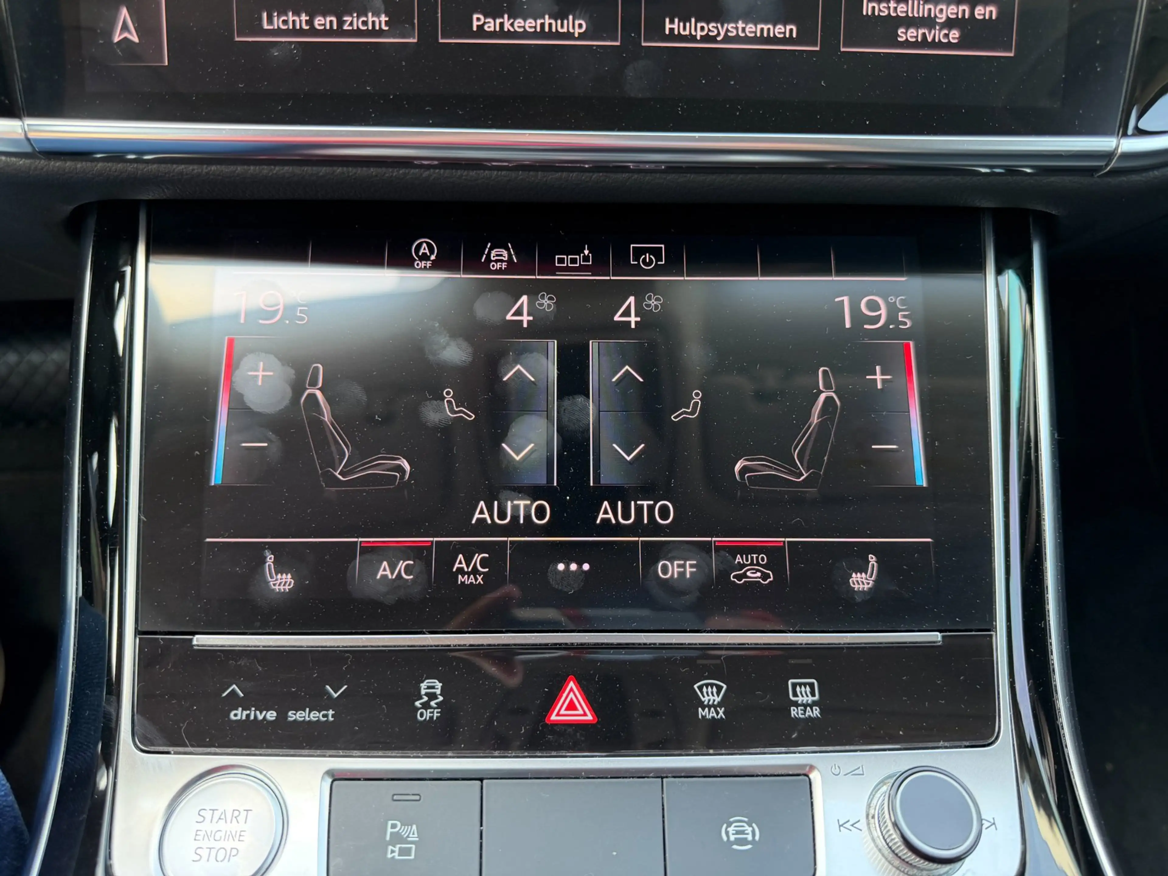 Audi A8 55 TFSI quattro Pro Line Plus — photo 24