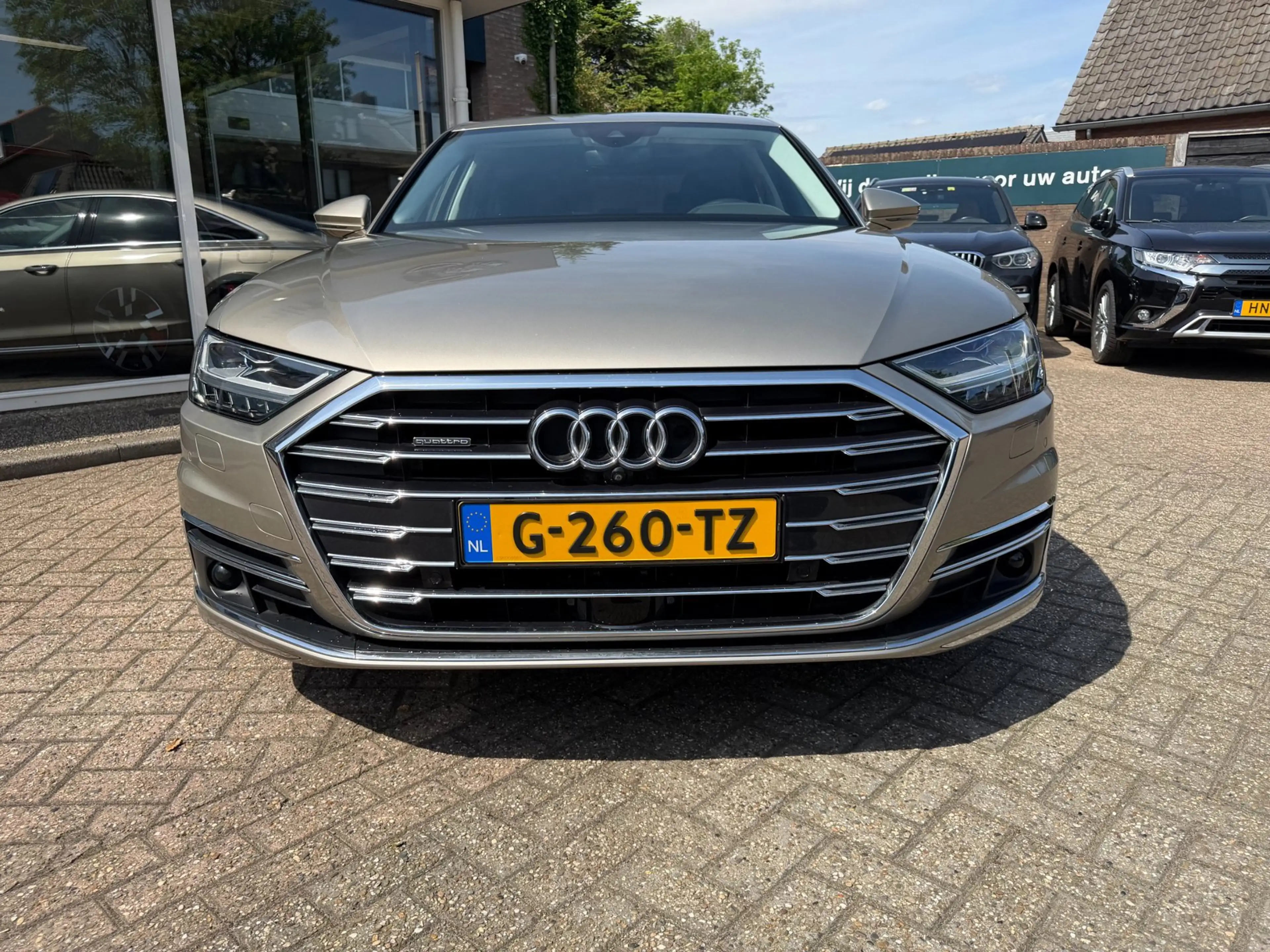 Audi A8 55 TFSI quattro Pro Line Plus — photo 3