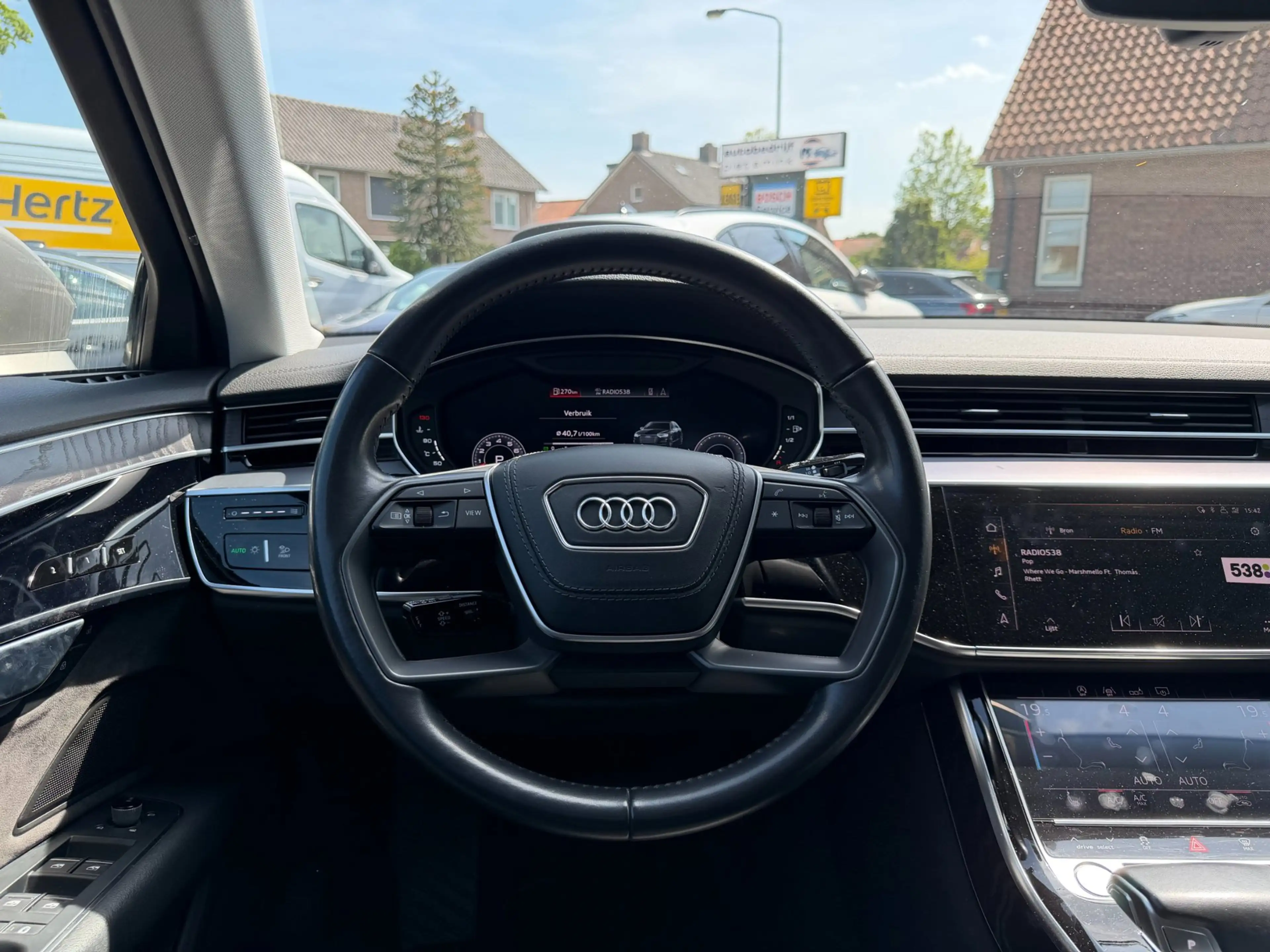 Audi A8 55 TFSI quattro Pro Line Plus — photo 10