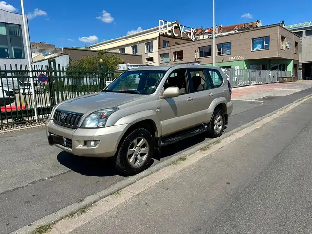 Toyota Land Cruiser 3.0 Turbo D-4D VX