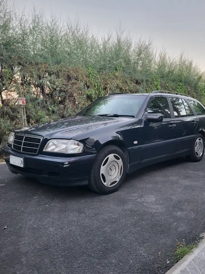 Mercedes-Benz C 250 SW td Classic, foto 2