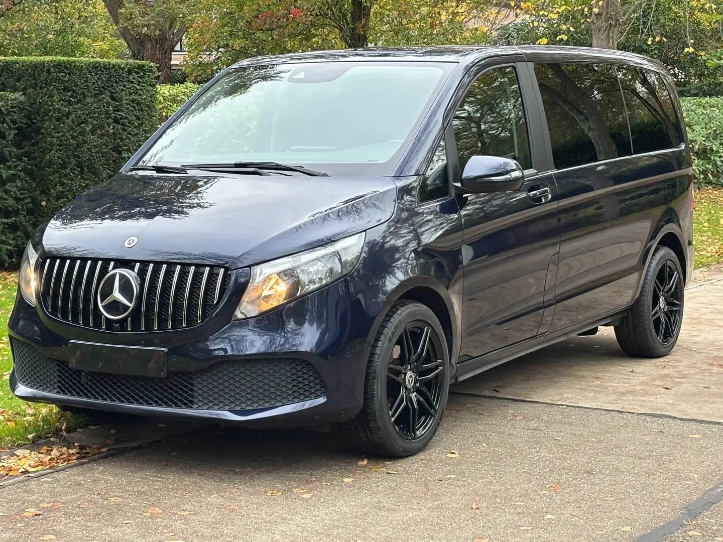 Mercedes-Benz V 220 V 220 d kompakt 9G-TRONIC / RISE / TOP DEAL ! Azul - 1