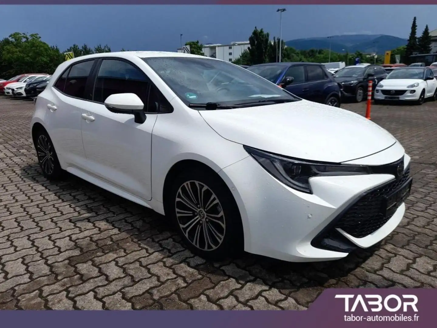 Toyota Corolla 1.2T 115 Team D Matrix ParcA HUD Blanc - 2