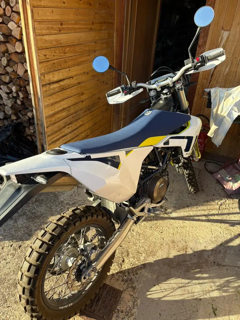 Husqvarna 701 Enduro Blanc - 2