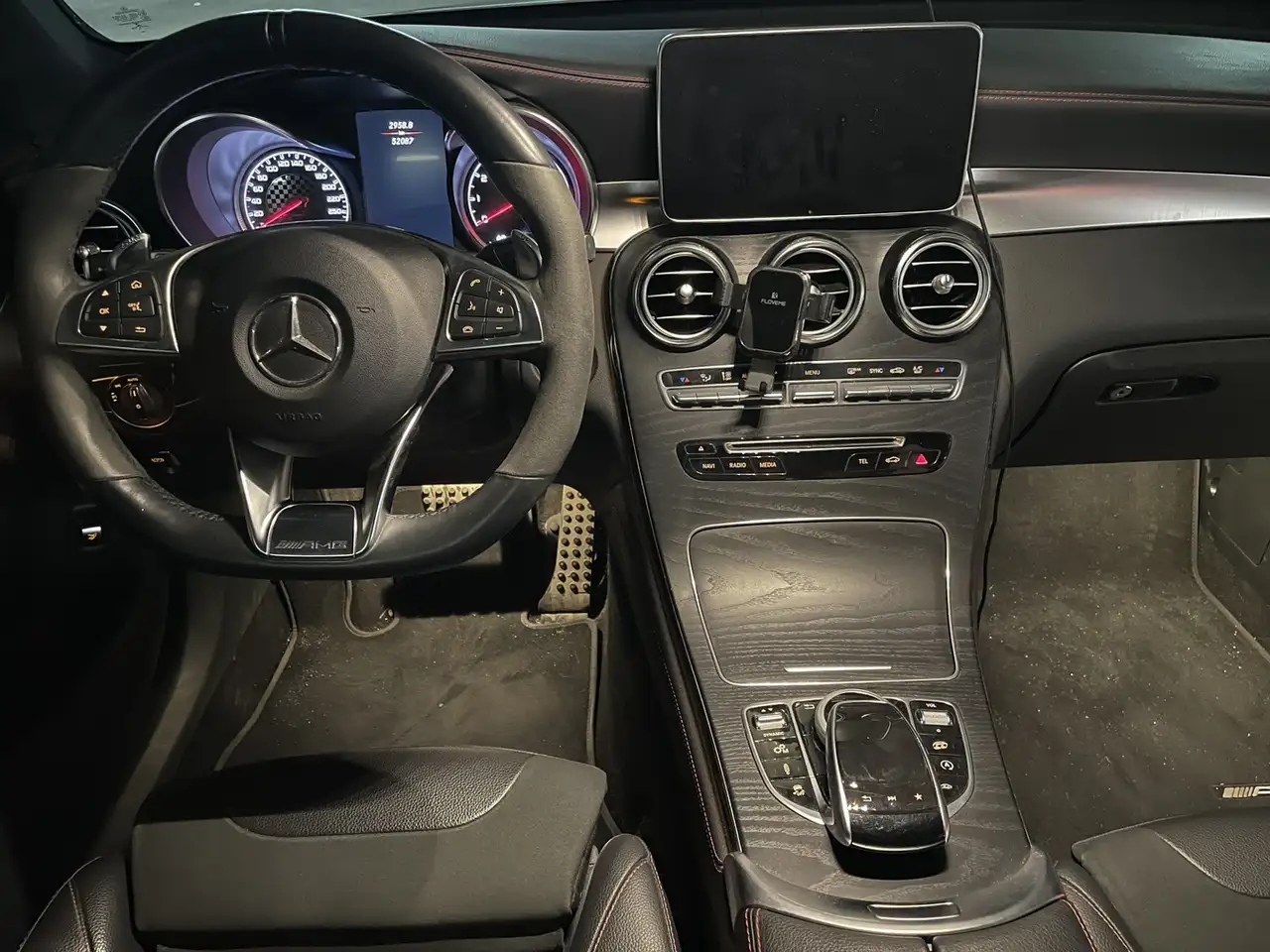 Mercedes-Benz GLC fotografie Mercedes-Benz GLC