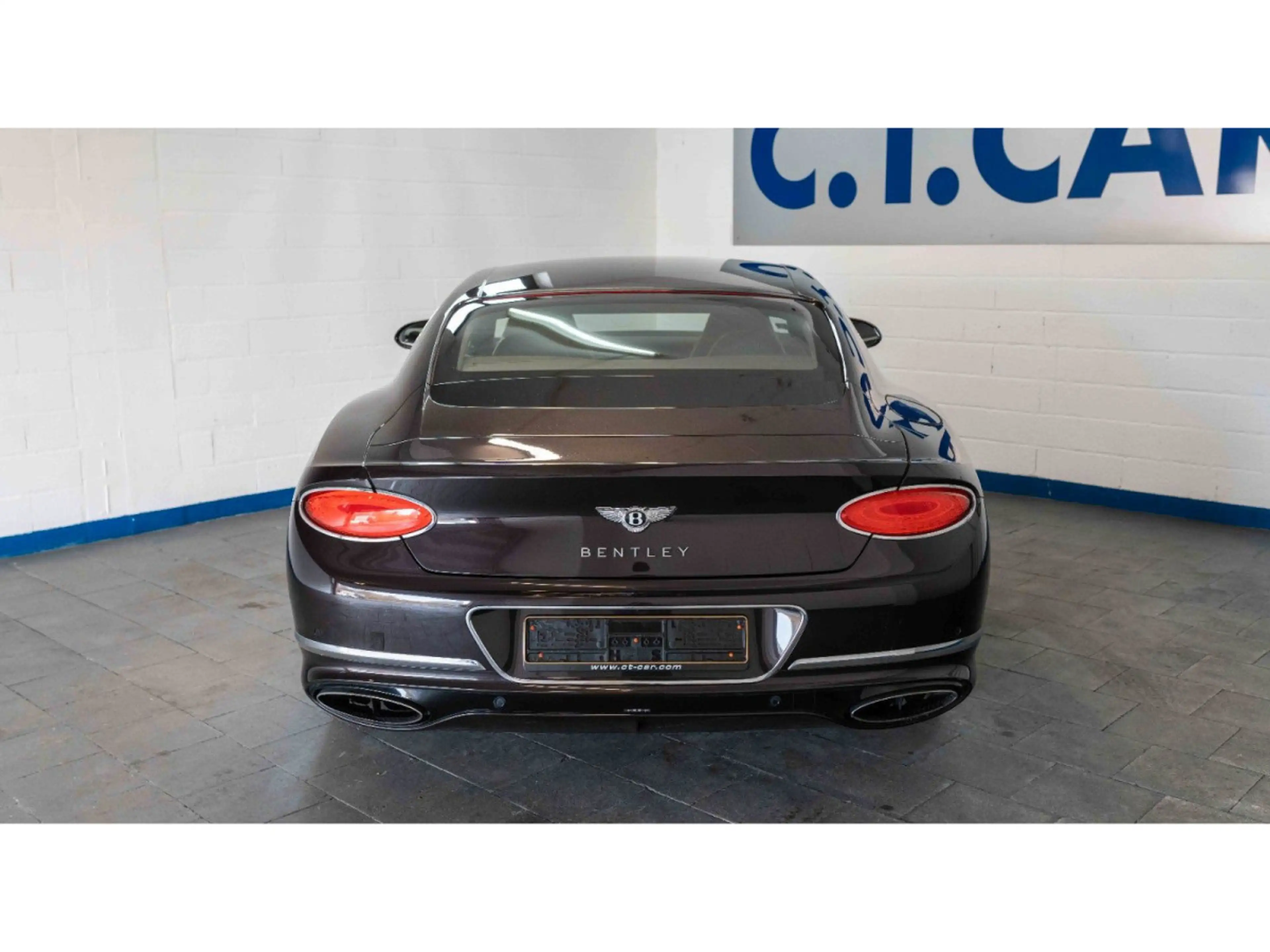 Bentley Continental GT 6.0 BiTurbo W12 4WD - New Model — photo 10