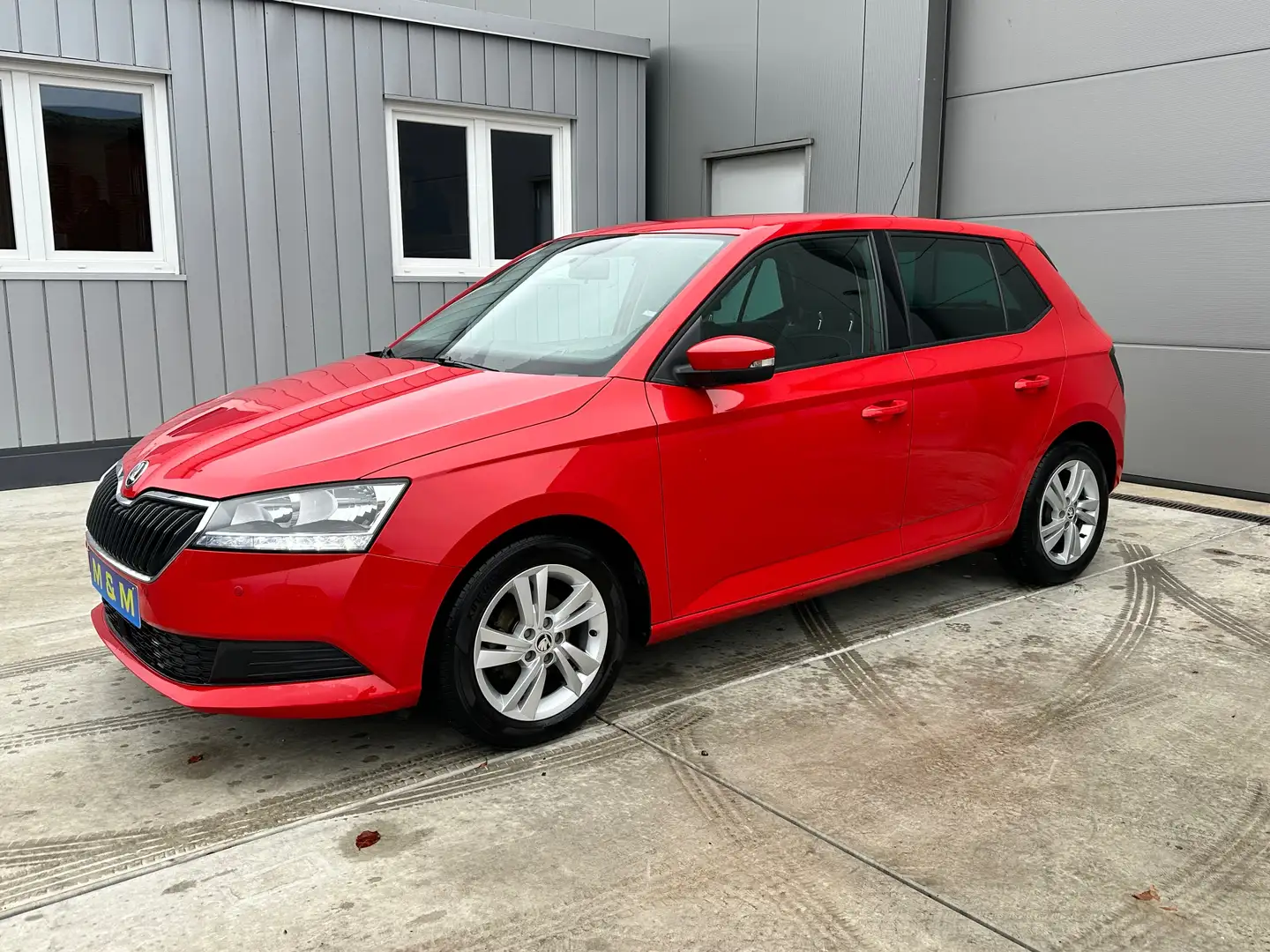 Skoda Fabia Fabia 1.0 TSI ** CarPlay ** 12 m garantie ** Rood - 2