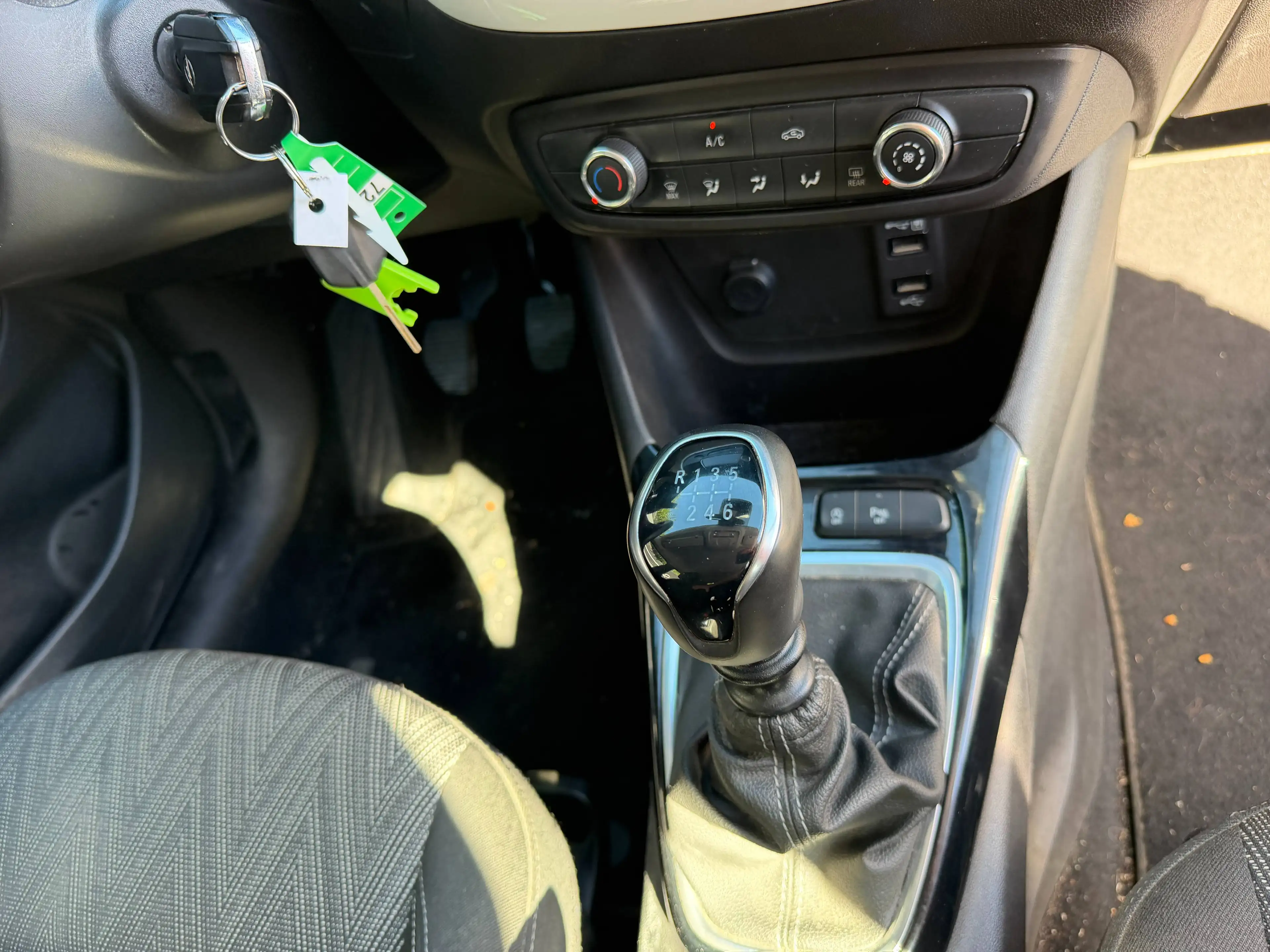 Opel Crossland X 1.5 Turbo D+AIRCO+NAVI+CAMERA+JANTES+EU 6D — photo 14