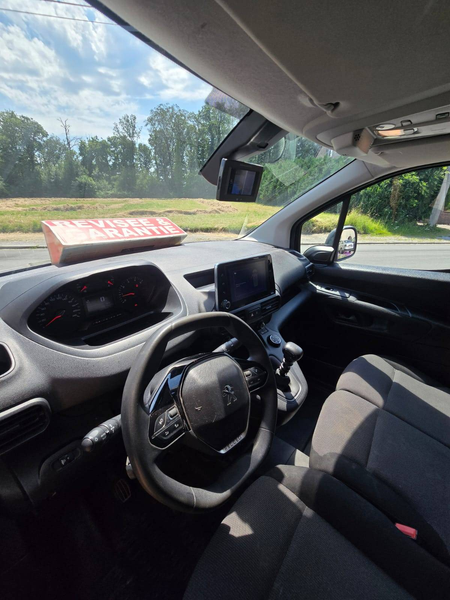 Peugeot Partner Partner Tepee 1.6 BlueHDi Active S — photo 9