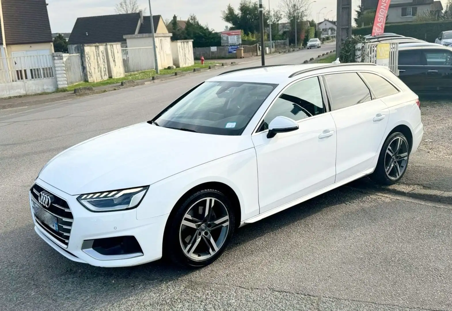 Audi A4 40 TFSI 2.0 190CV BVA7 Business Line CUIR 13325HT  Wit - 1