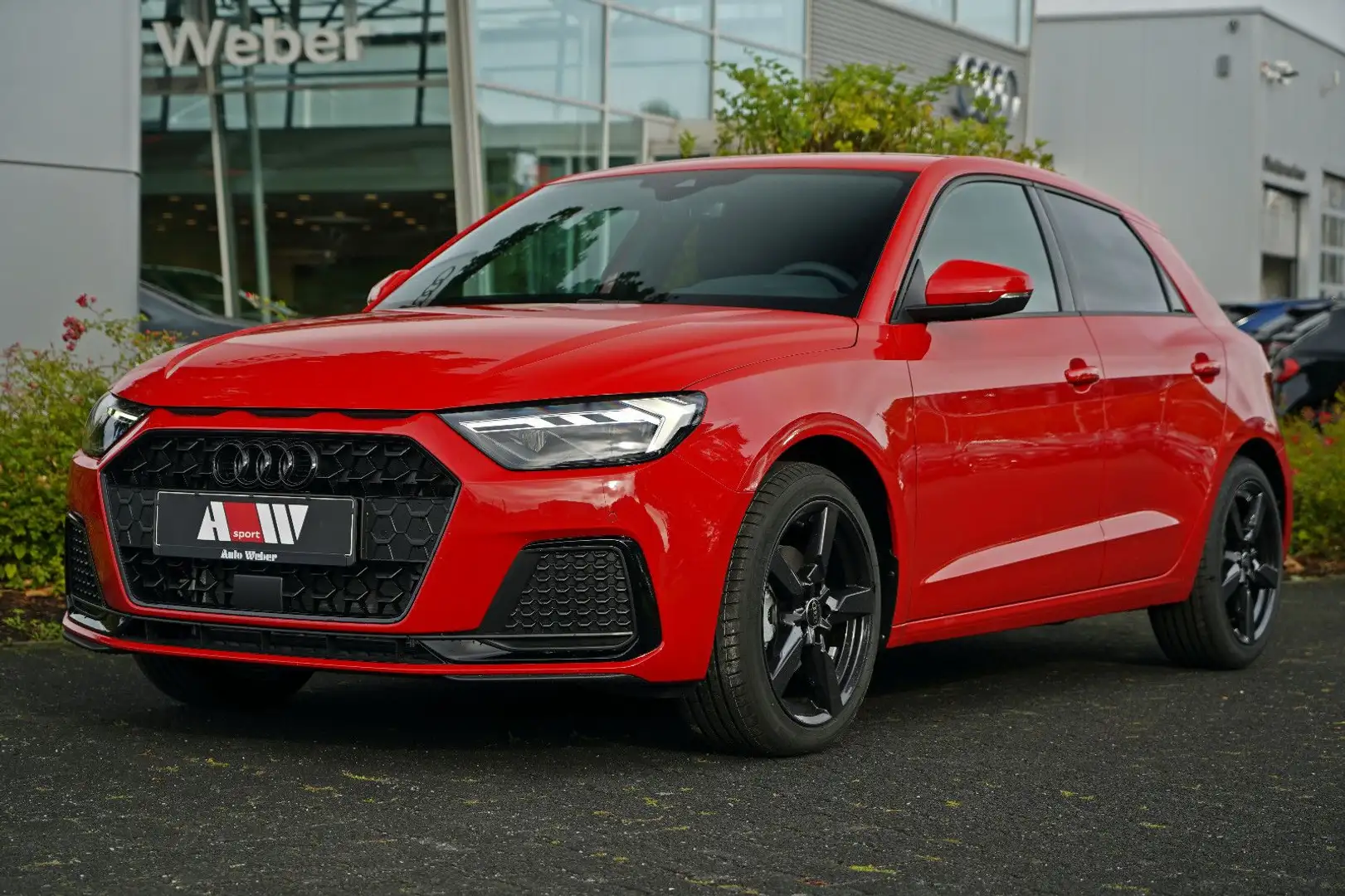 Audi A1 SPORTBACK 30TFSI SLINE INFOTAINMENT PLUS KAME Rot - 2