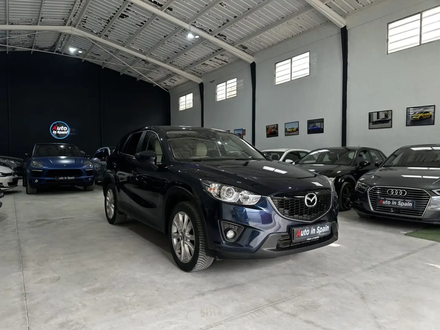 Mazda CX-5 2.2DE Lux.+Prem.blanco+Travel+TS AWD Aut. 175 Bleu - 1