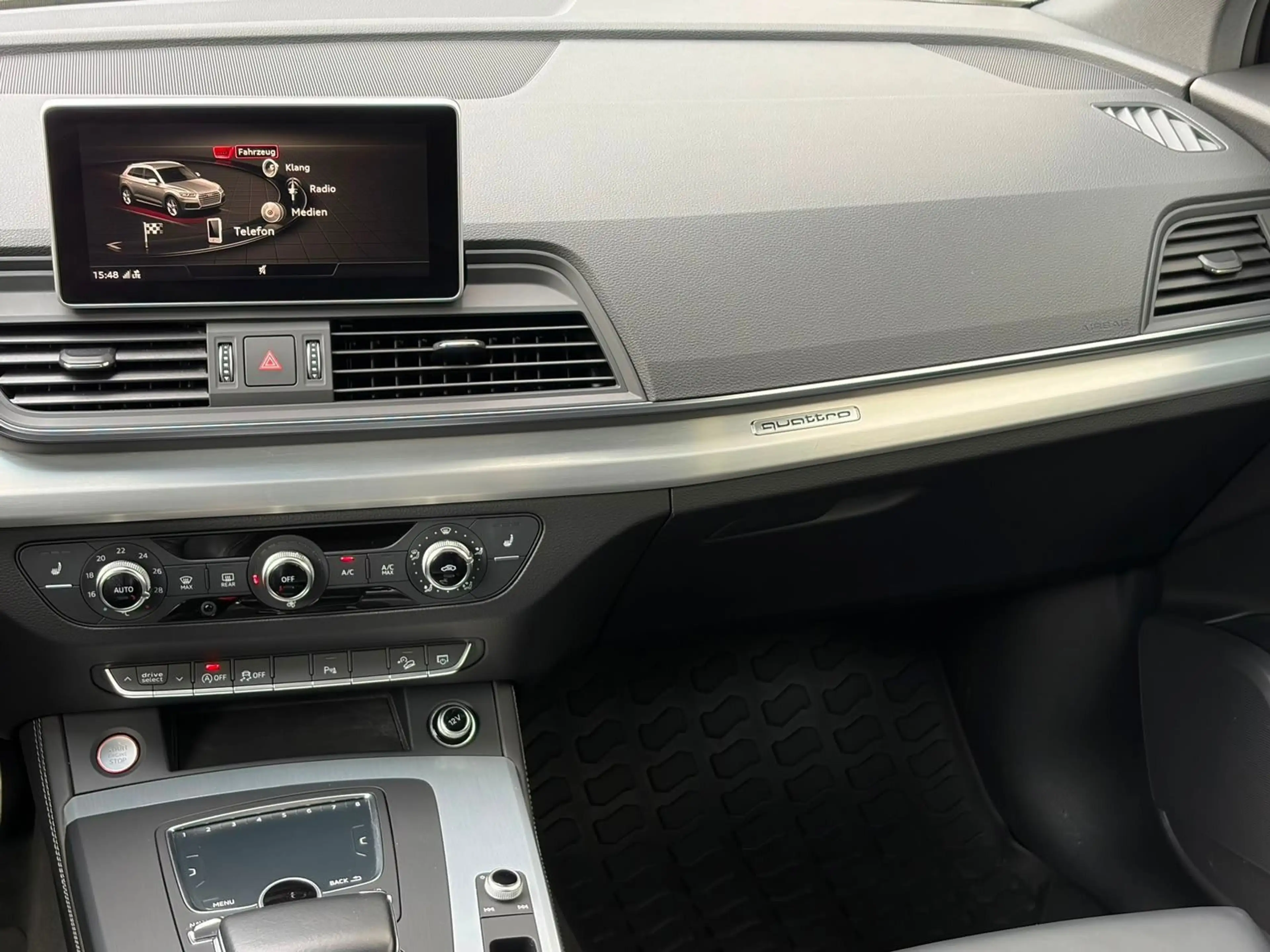 Audi SQ5 3.0 TFSI QUATTRO+AHK+LUFTFAHRWERK+MATRIX+ — photo 14