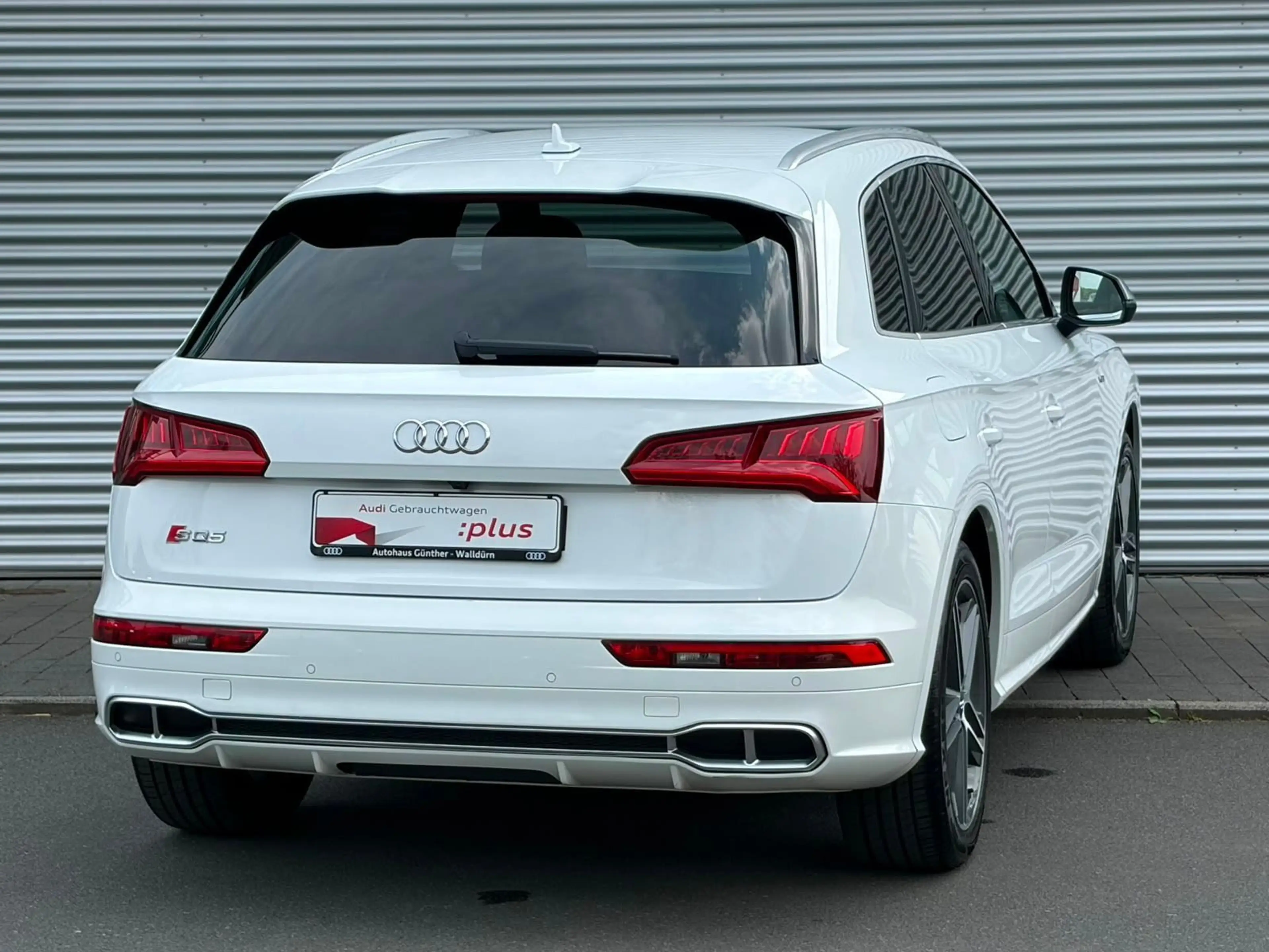 Audi SQ5 3.0 TFSI QUATTRO+AHK+LUFTFAHRWERK+MATRIX+ — photo 5
