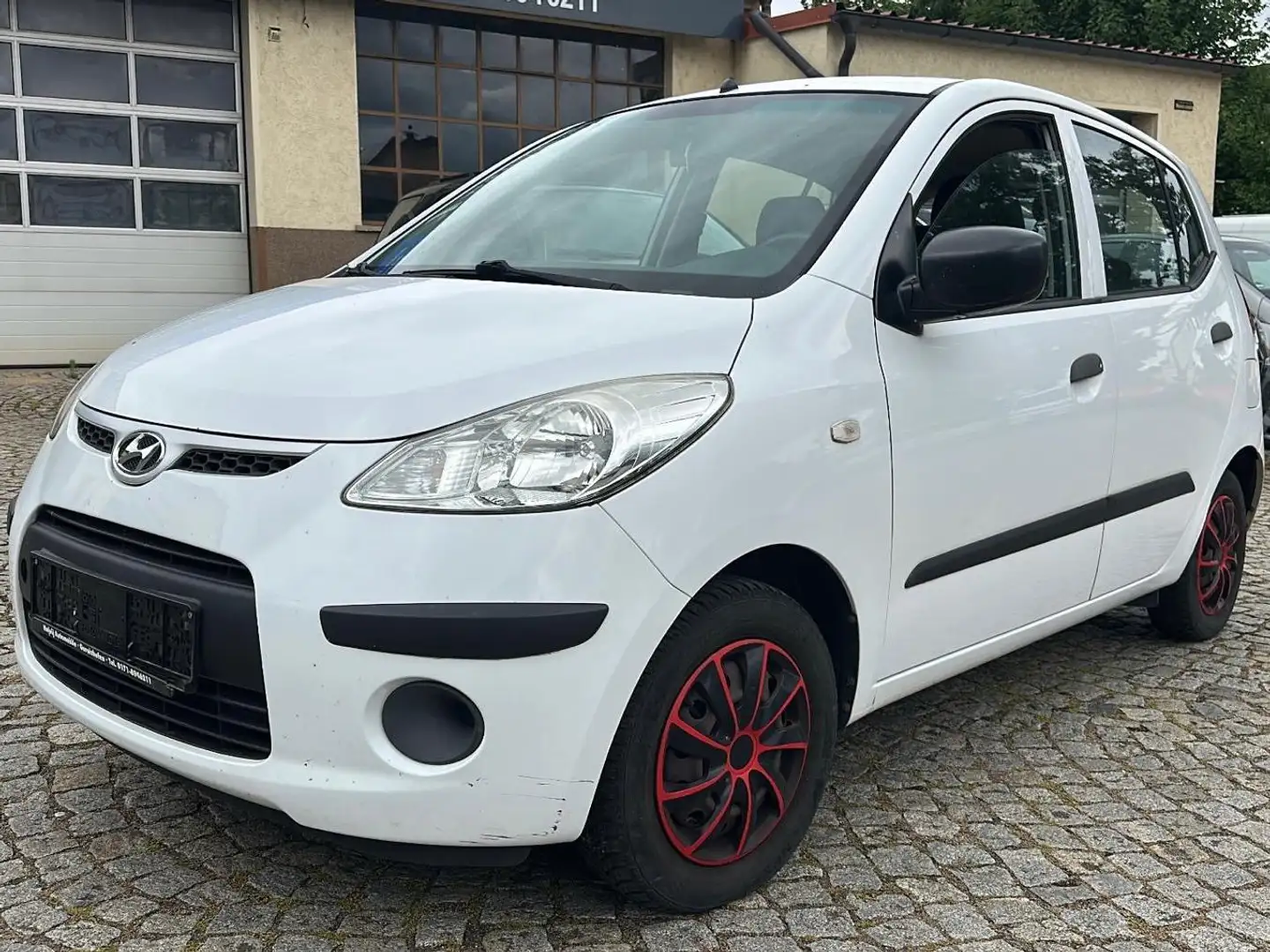 Hyundai i10 Edition+ *TÜV-03/2026 Weiß - 1