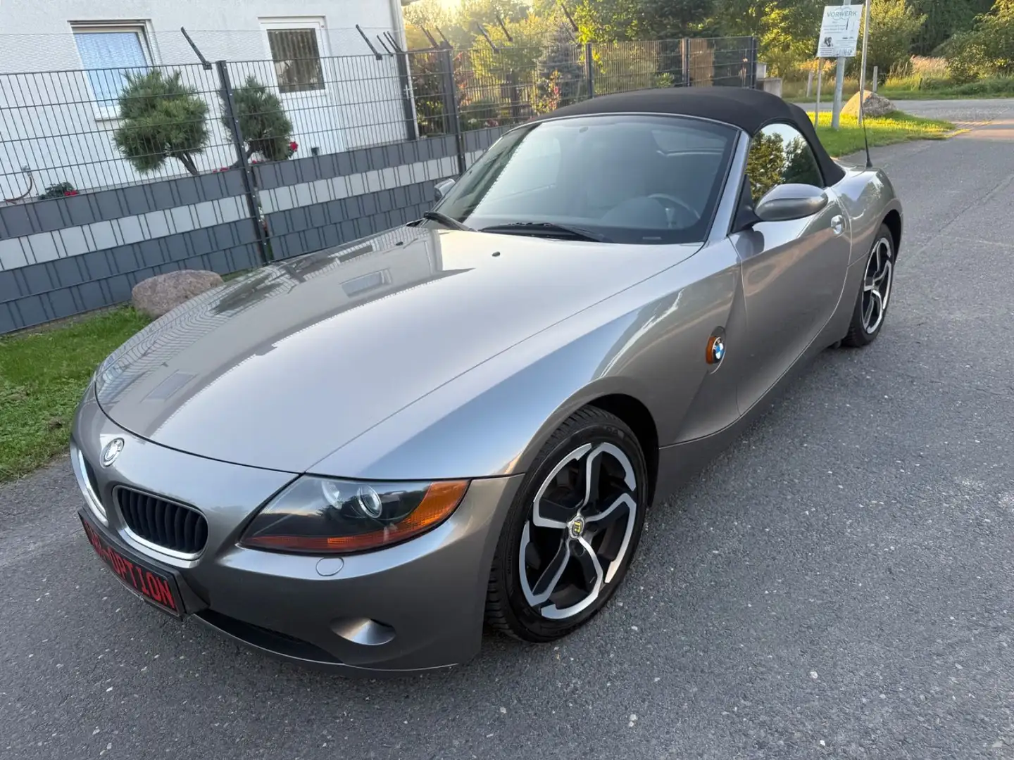 BMW Z4 Roadster 2.5i/Automatik/Navi/Xenon - 2