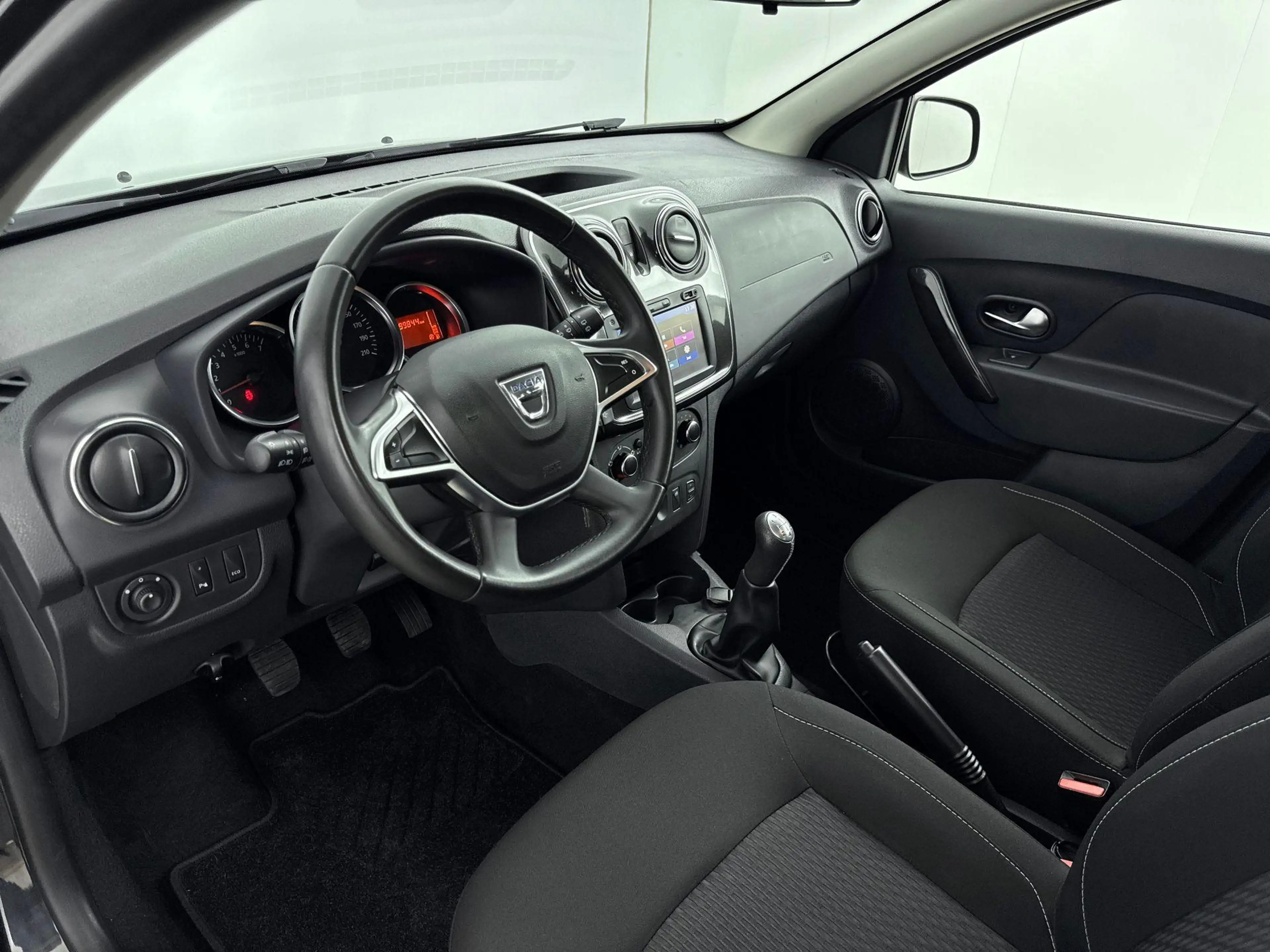 Dacia Logan MCV 0.9 TCe SL Royaal | Navigatie | Cruise control — photo 12