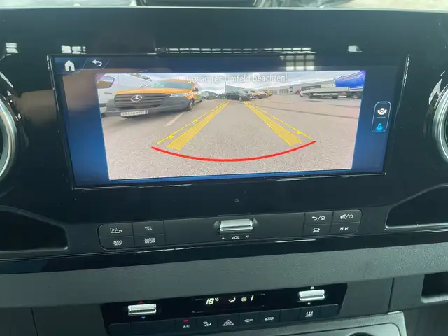 Mercedes-Benz Sprinter ''e'' Pritsche 320 Rückfahrkamera Ansicht 16