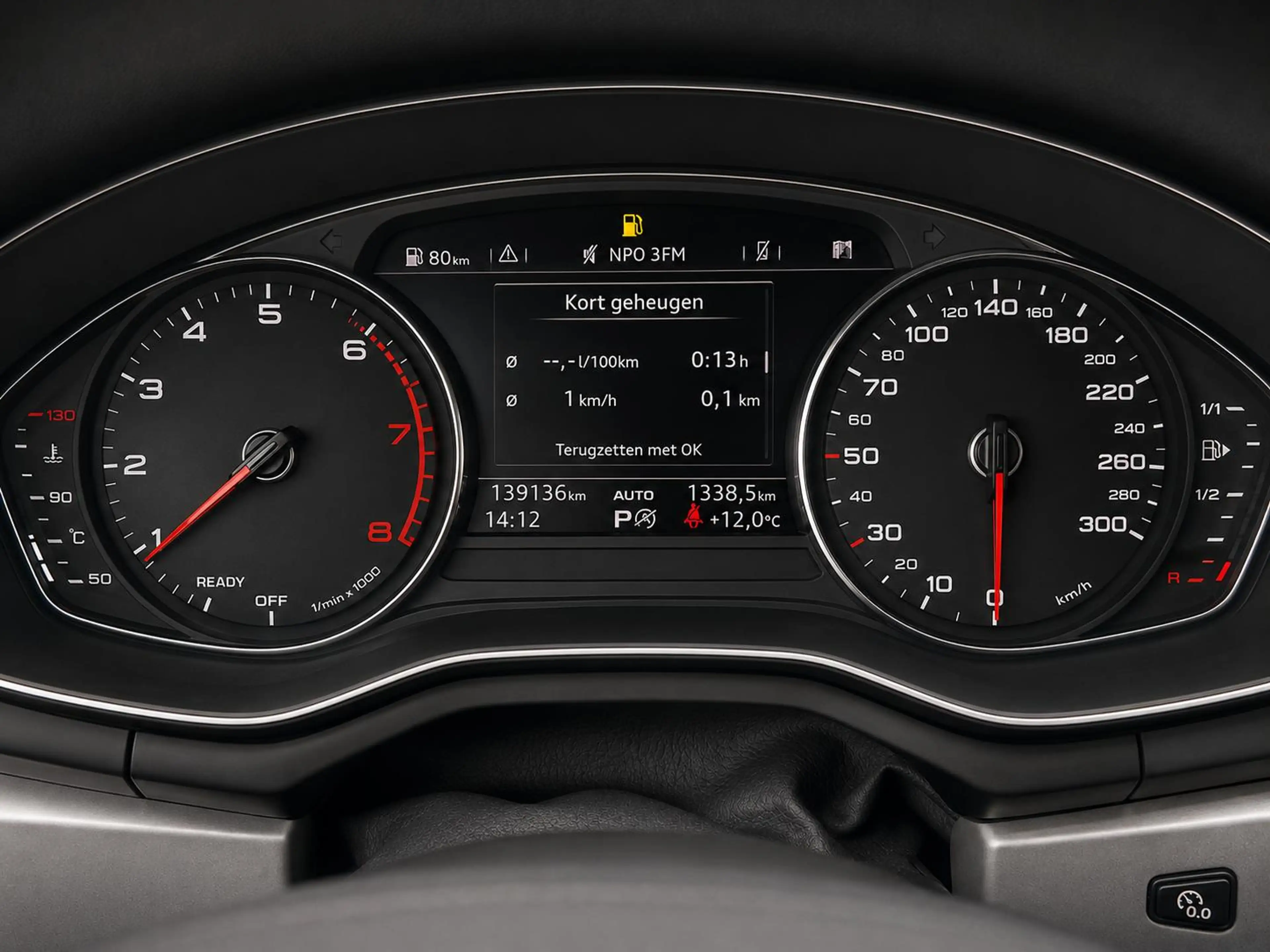 Audi A4 allroad quattro 2.0 TFSI MHEV Pro Line — photo 18