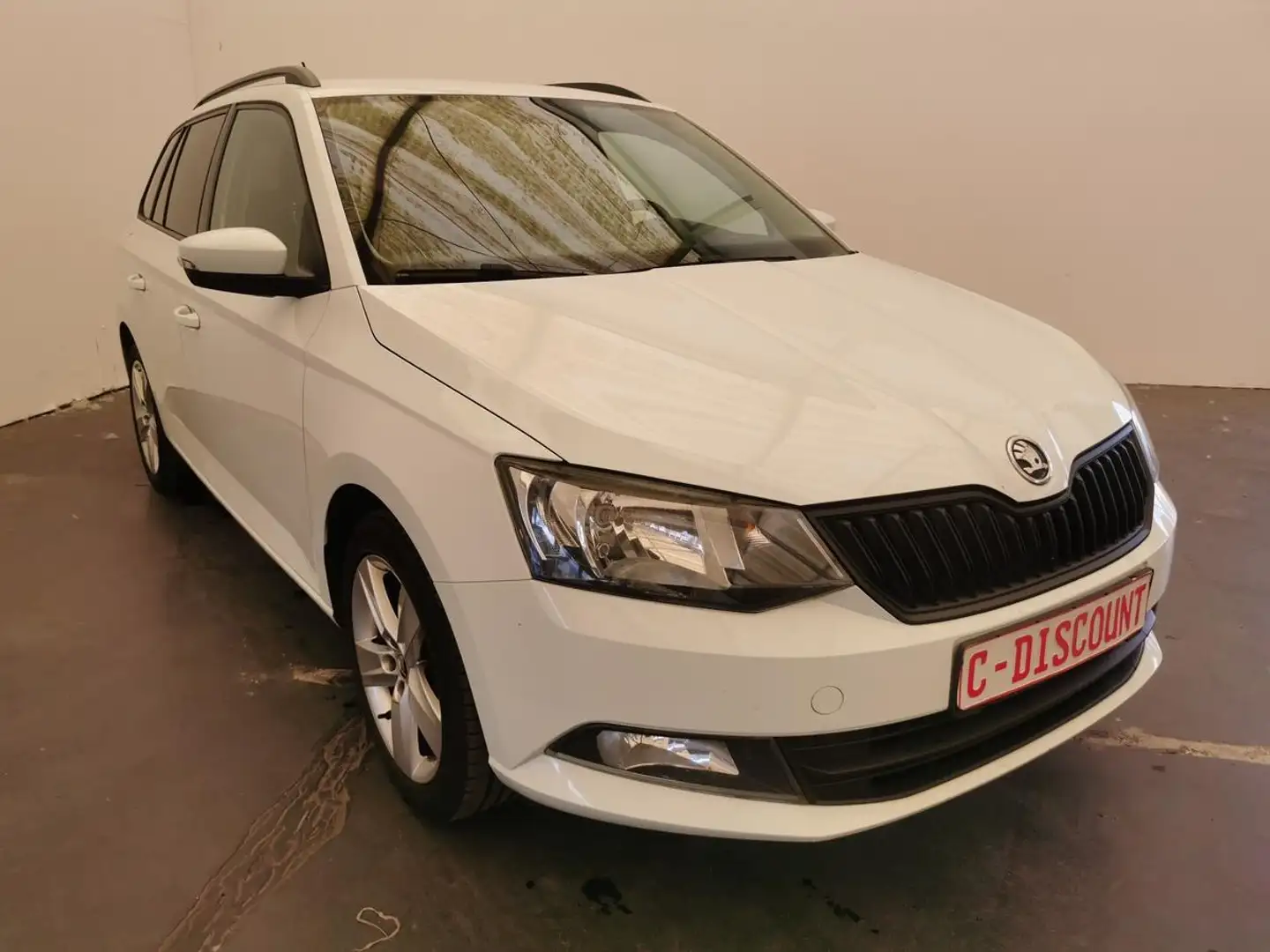Skoda Fabia Combi 1.2 TSI Cool Edition-DAB-Klima-PDC- - 2