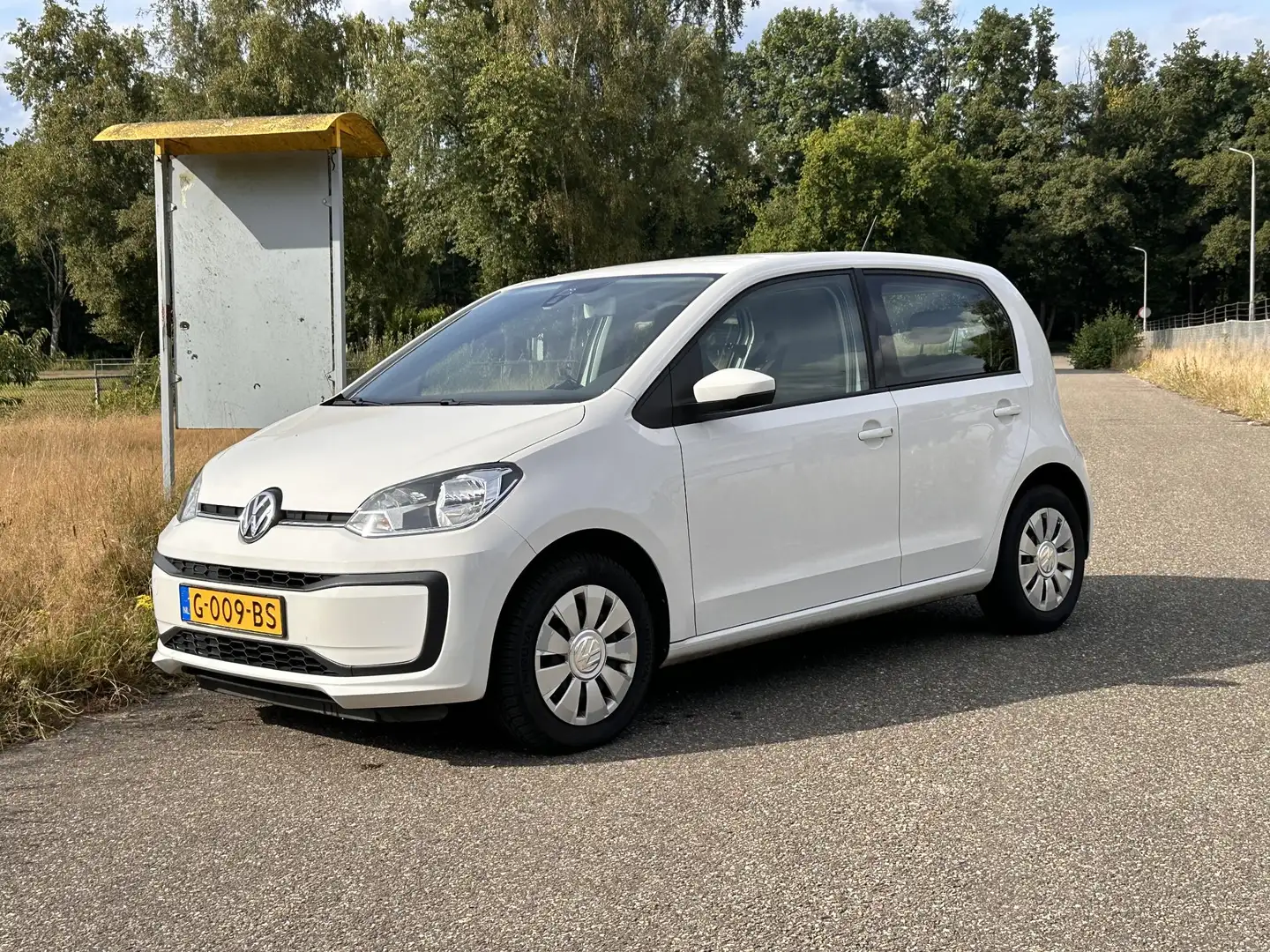 Volkswagen up! 1.0 BMT move up! zuinig | betrouwbaar Wit - 1