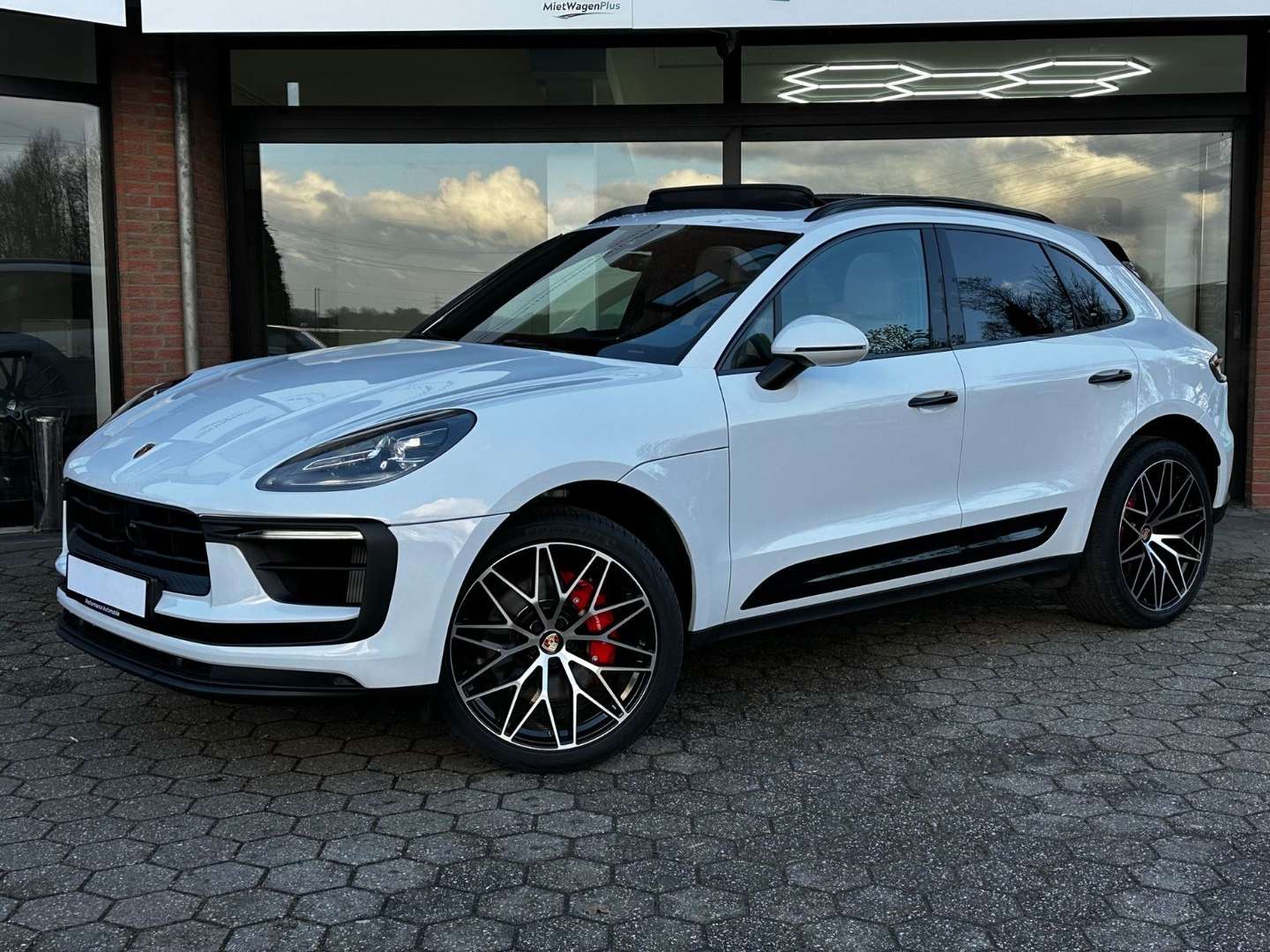 Porsche Macan II S -  - Joinsteer - #1