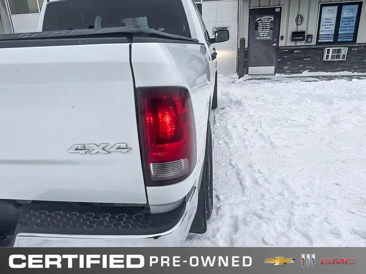 RAM 1500 снимка RAM 1500