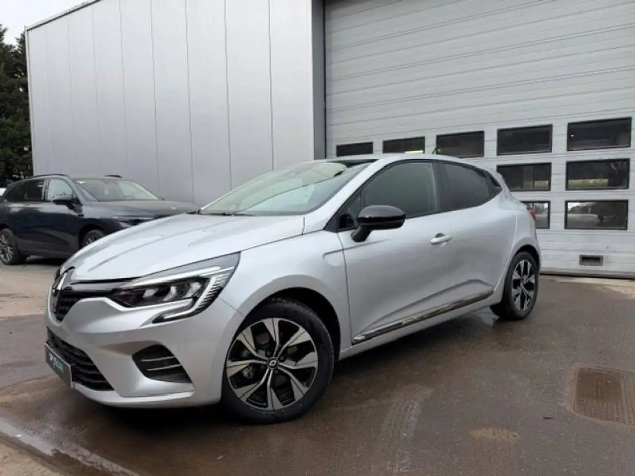 Renault Clio 5 E-TECH Full Hybrid 145 Techno 2