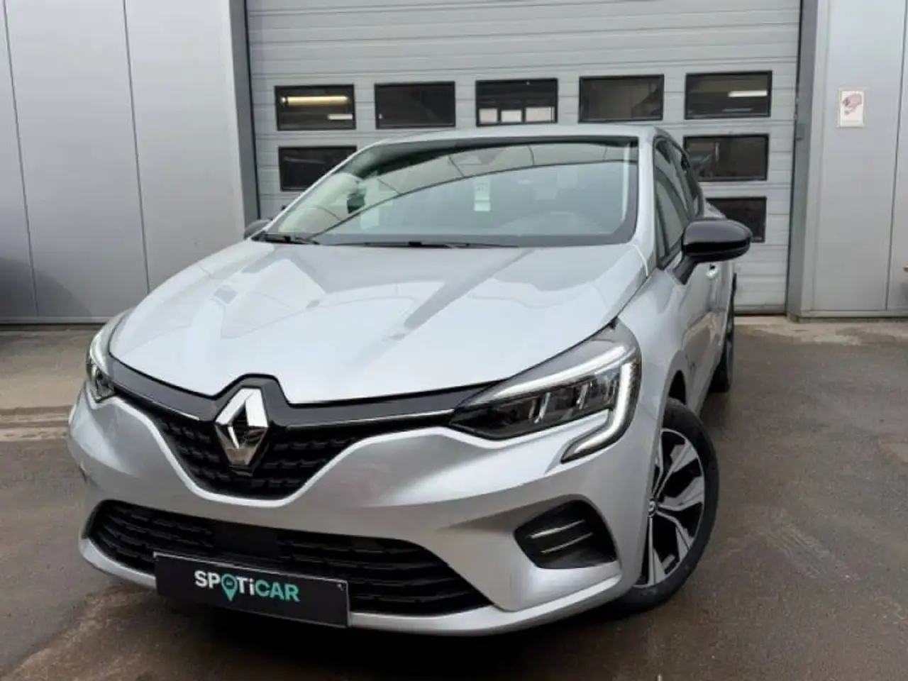 Renault Clio 5 E-TECH Full Hybrid 145 Techno