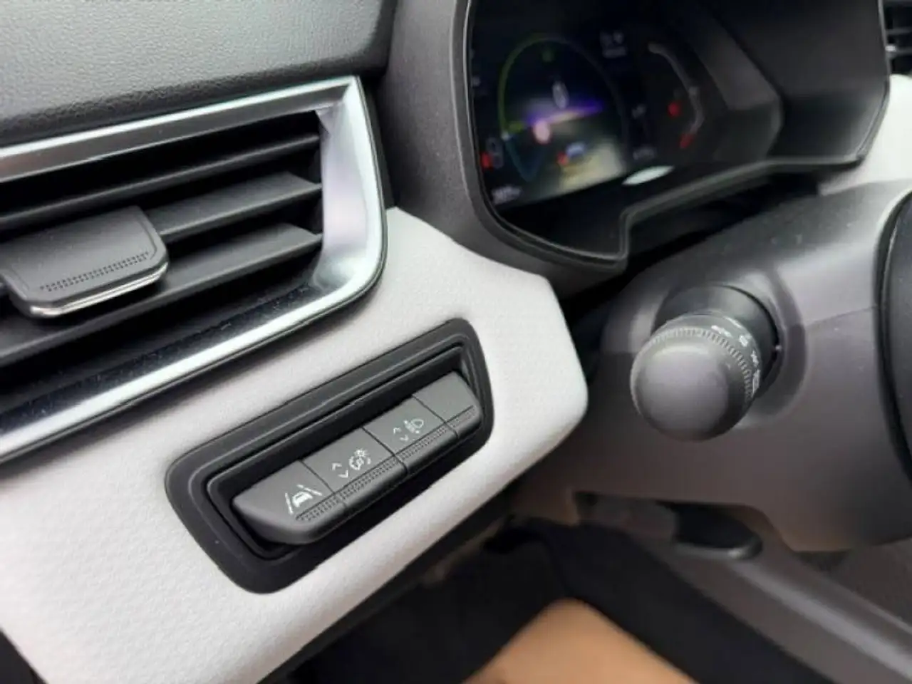 Renault Clio 5 E-TECH Full Hybrid 145 Techno 13