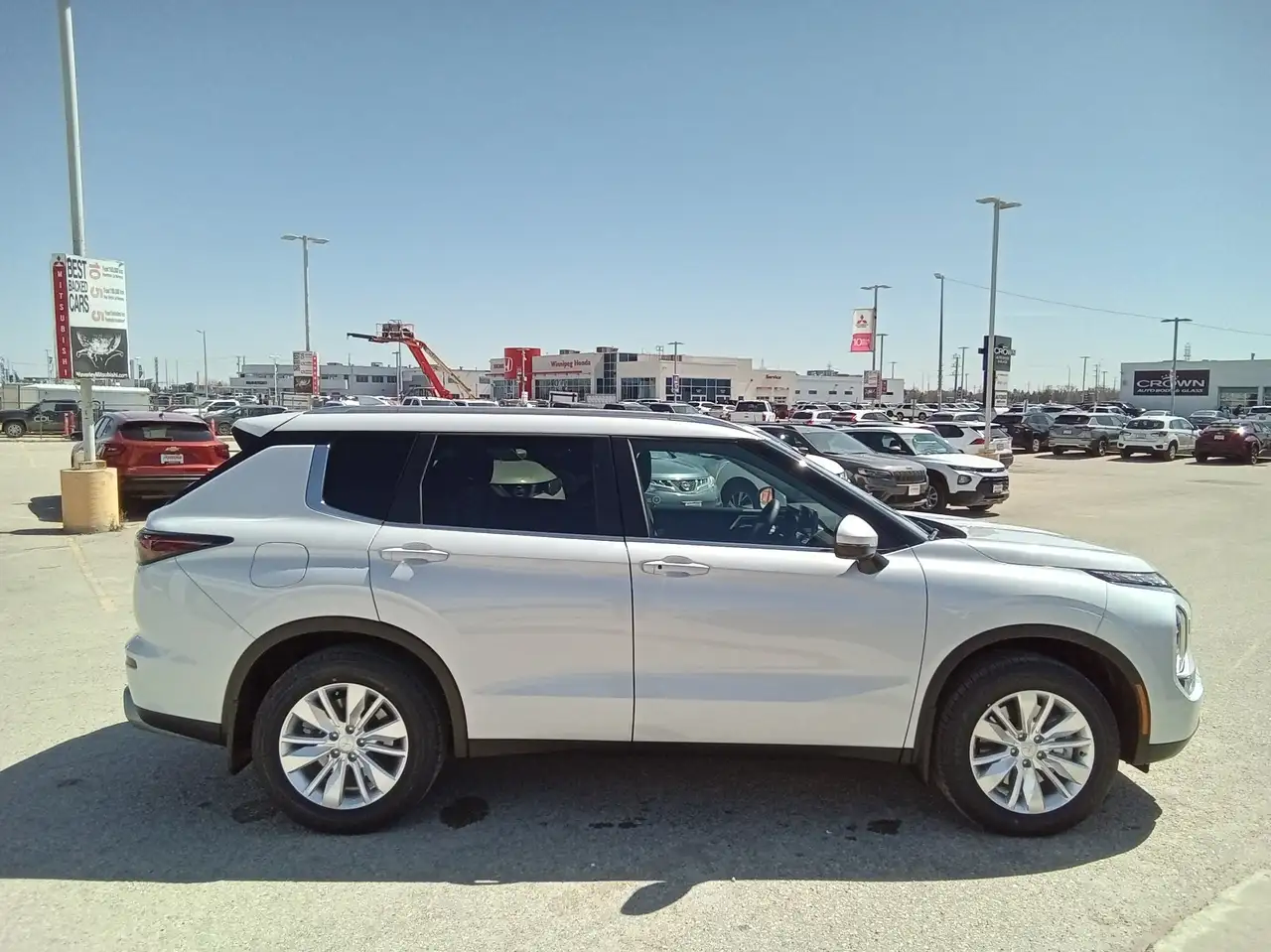Mitsubishi Outlander снимка Mitsubishi Outlander
