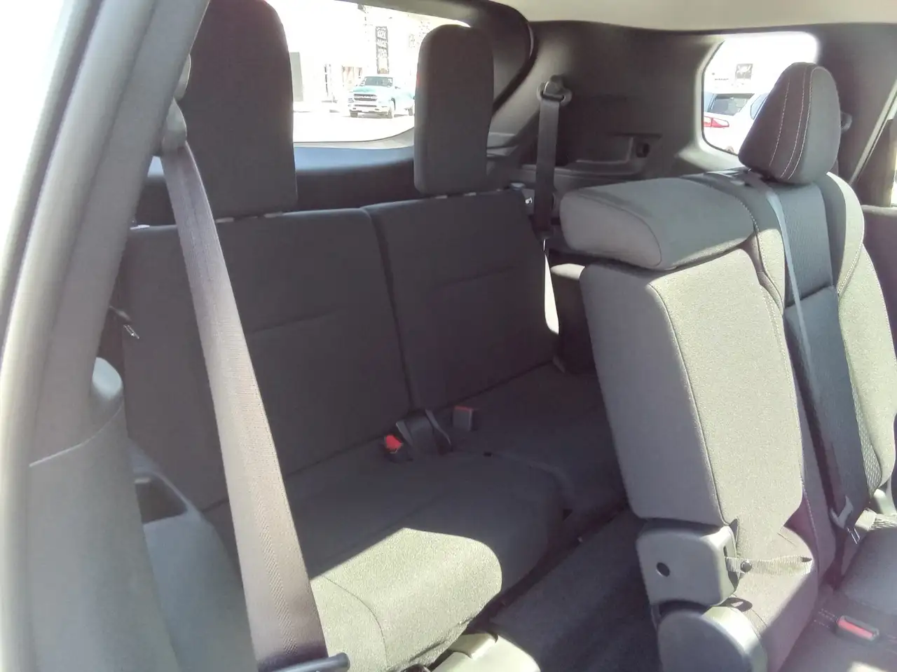 Mitsubishi Outlander снимка Mitsubishi Outlander