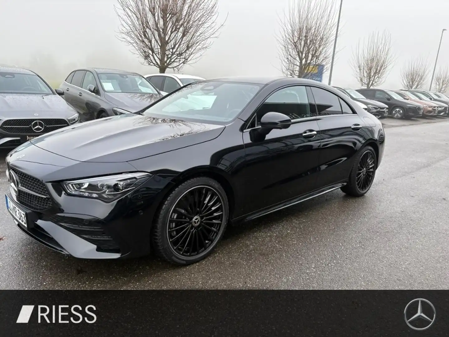 Mercedes-Benz CLA 220 4M AMG+AHK+DISTR+MULTIBEAM+KEYLESS+360°+ Noir - 2