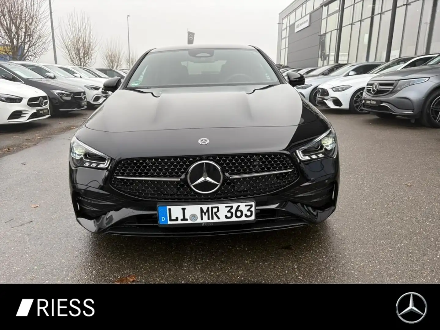 Mercedes-Benz CLA 220 4M AMG+AHK+DISTR+MULTIBEAM+KEYLESS+360°+ Schwarz - 1