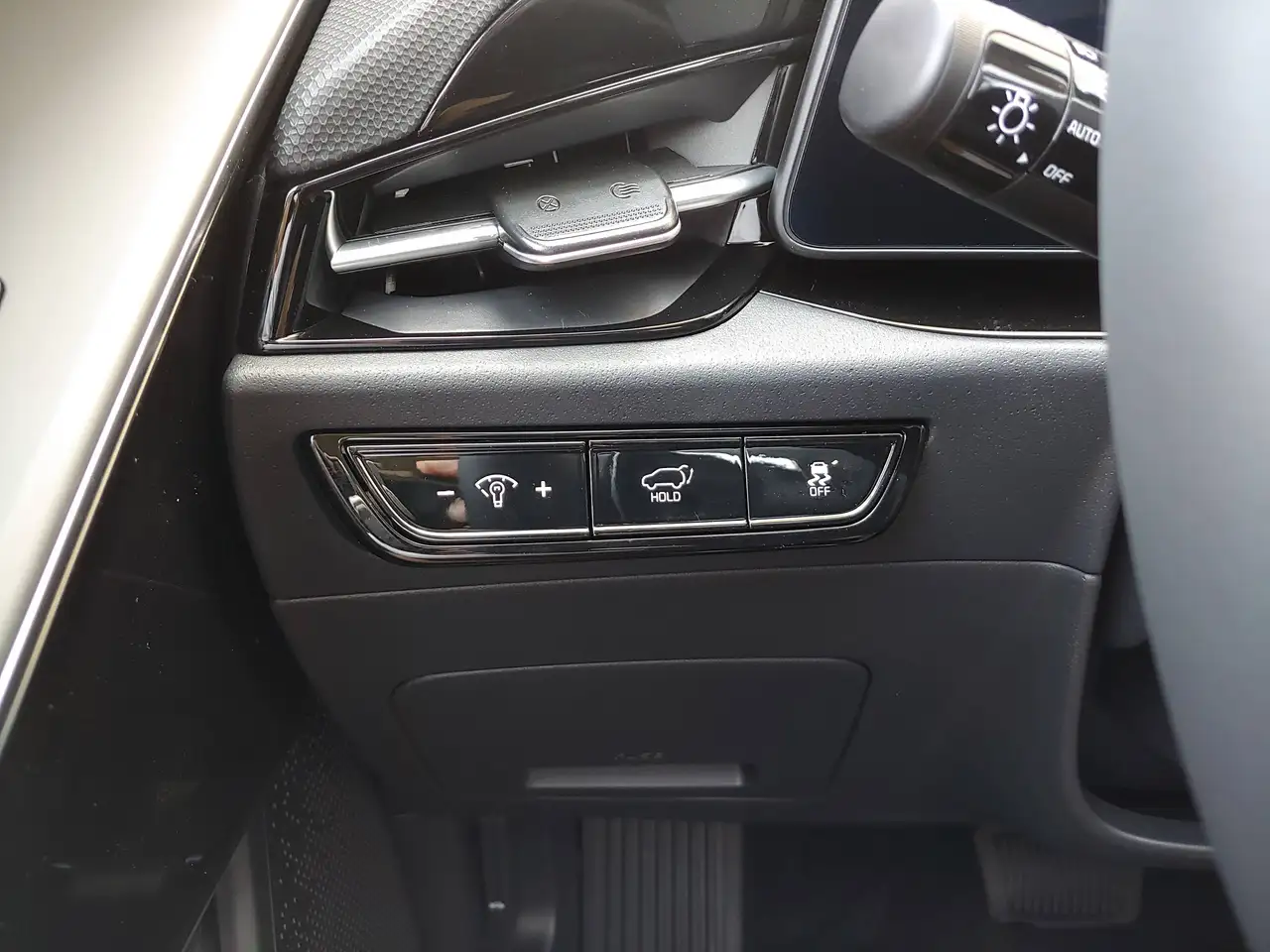 Kia Niro снимка Kia Niro