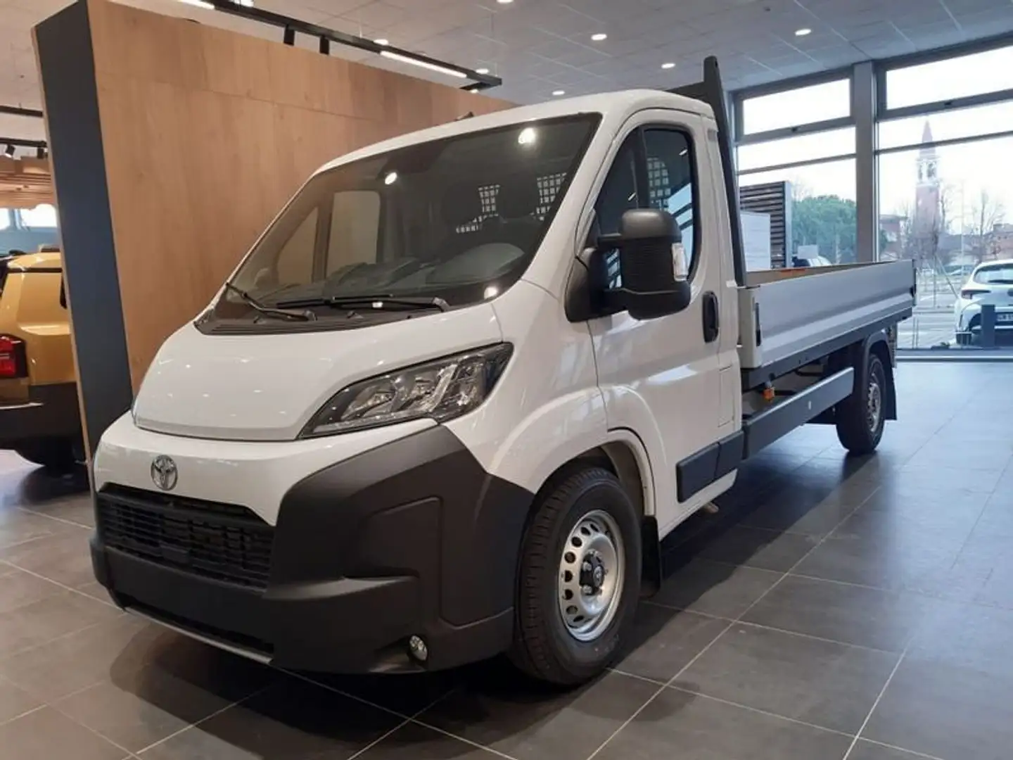 Toyota Proace Max 35H 2.2 BlueHDi 140CV PLM Cassonato Bianco - 1