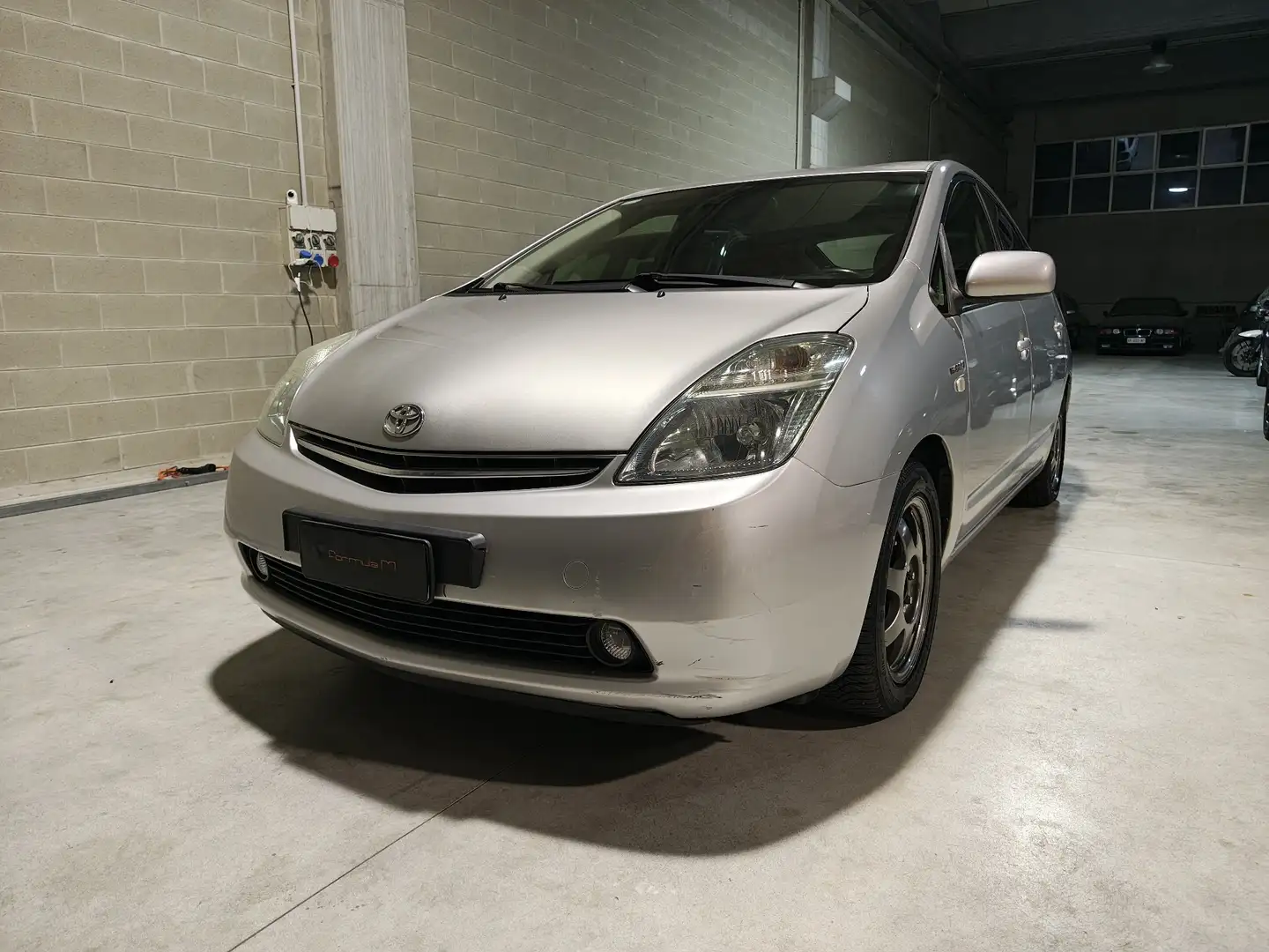 Toyota Prius 1.5 ibrida*Service Toyota*BATTERIA SOSTITUITA* Silber - 1
