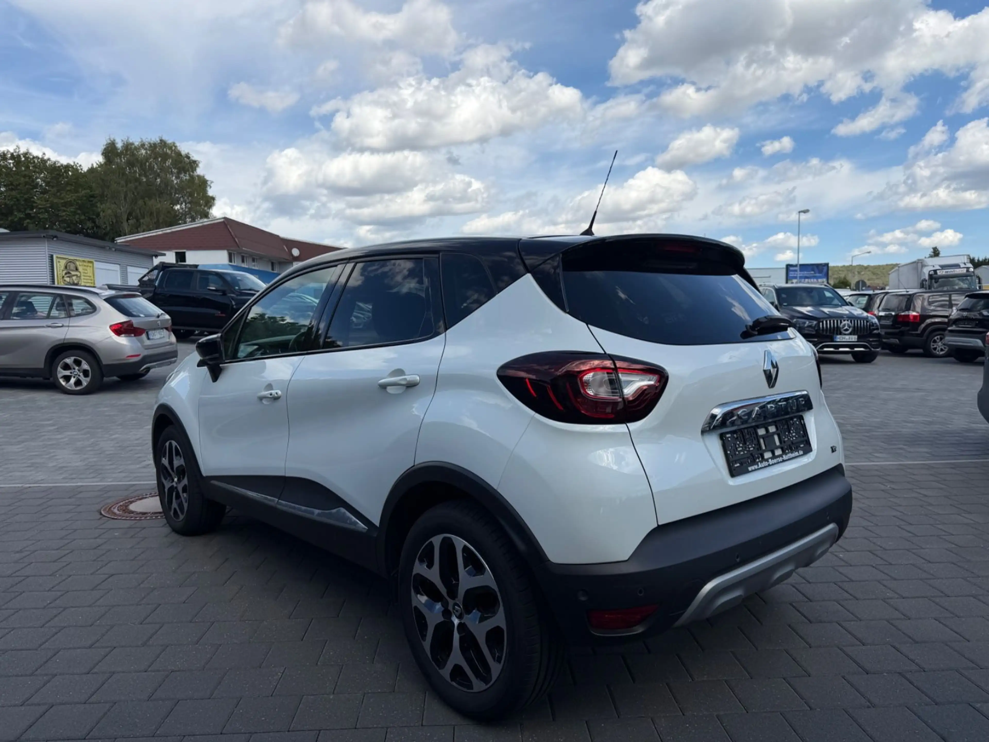 Renault Captur Crossborder — photo 5