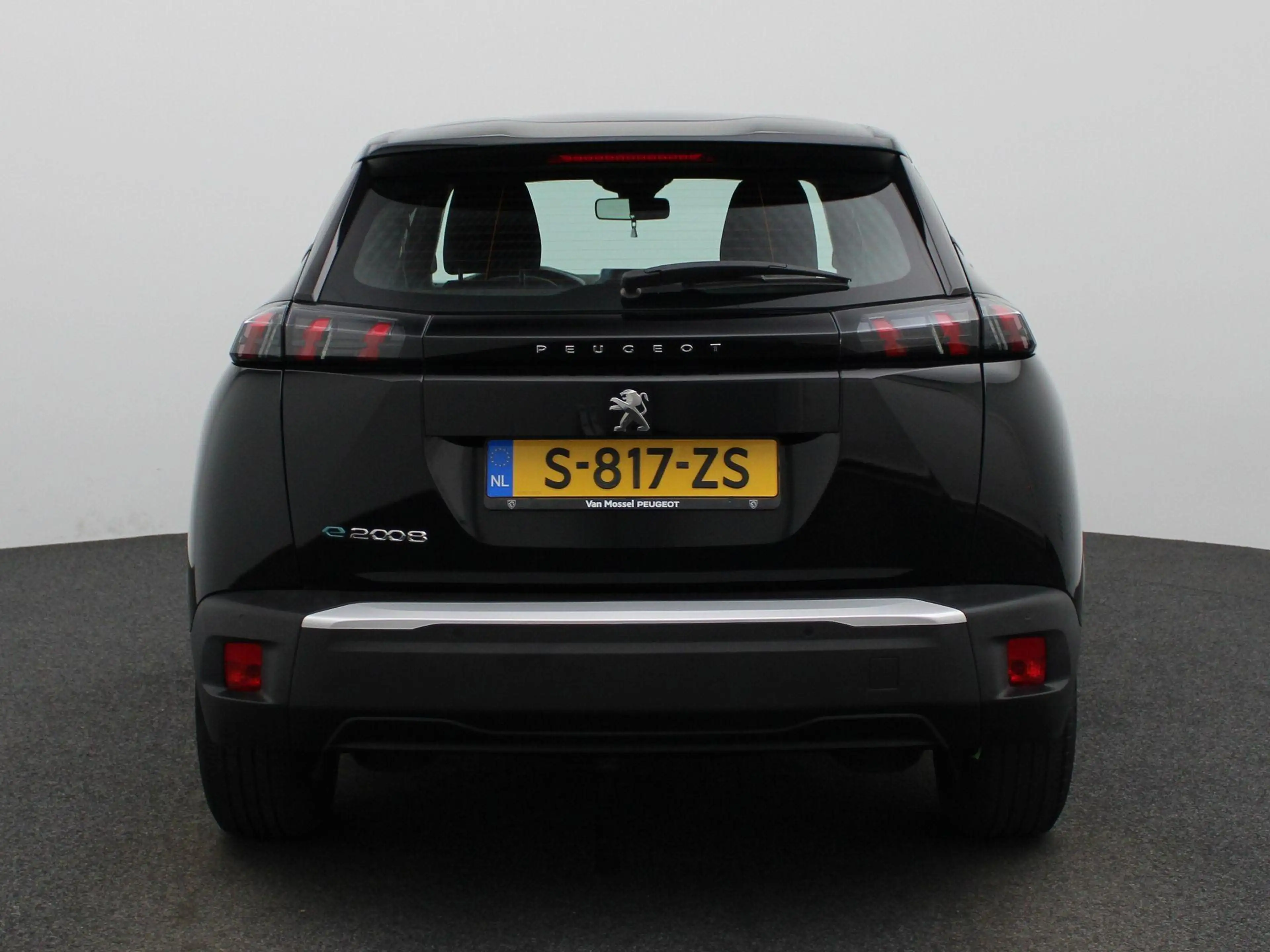 Peugeot e-2008 EV Active Pack 50 kWh | Parkeersensoren | Climate — photo 5